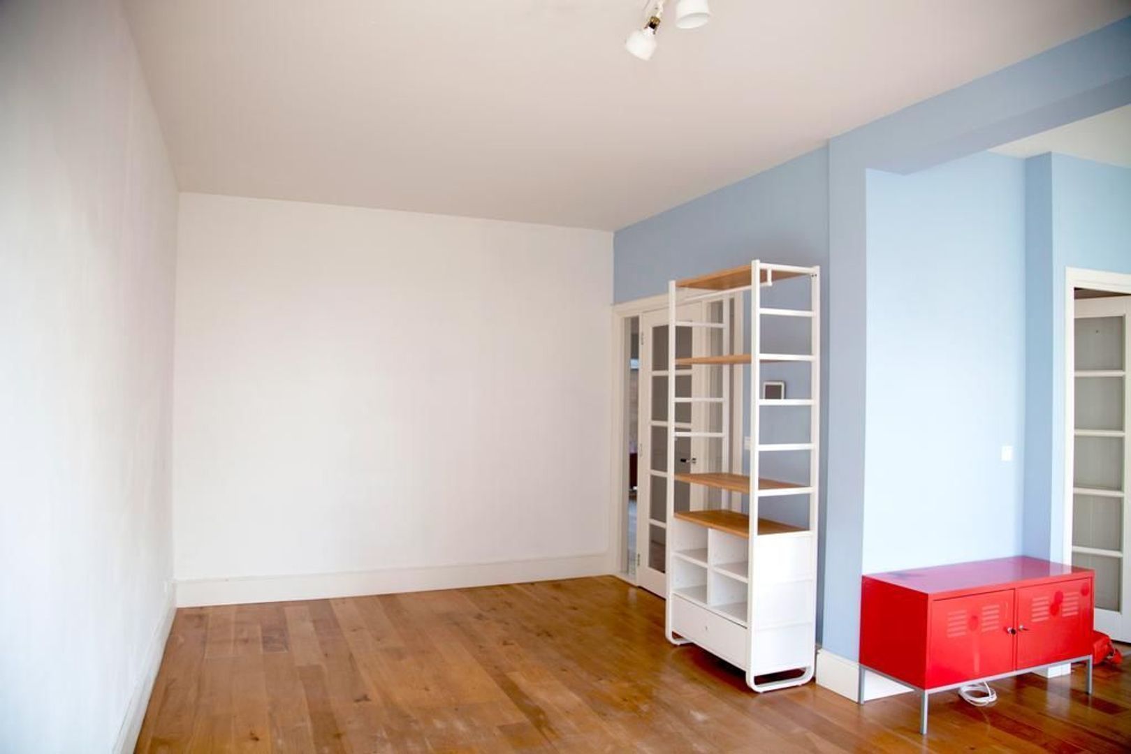 Kamperfoeliestraat 227 .