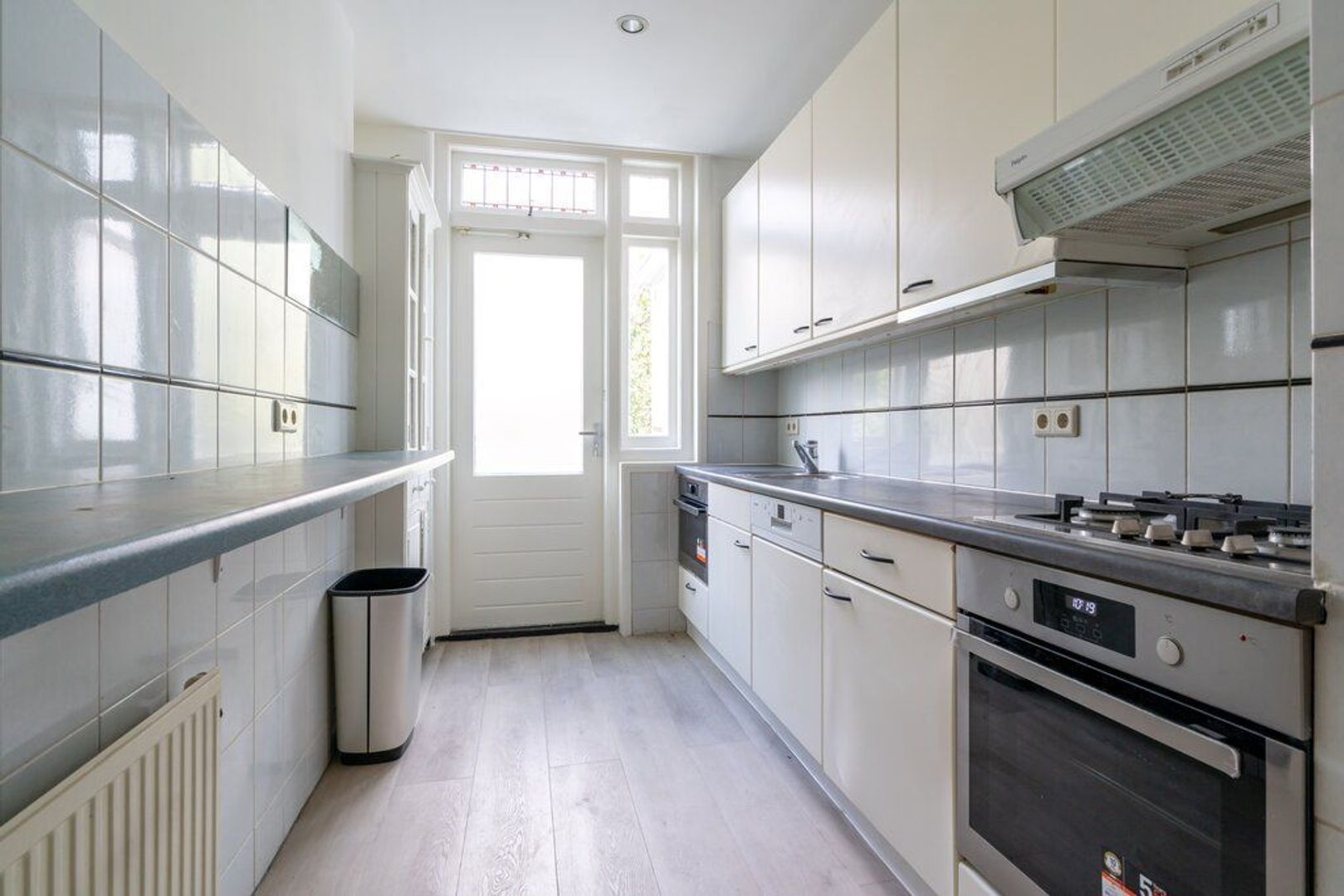 Van der Aastraat 92 .