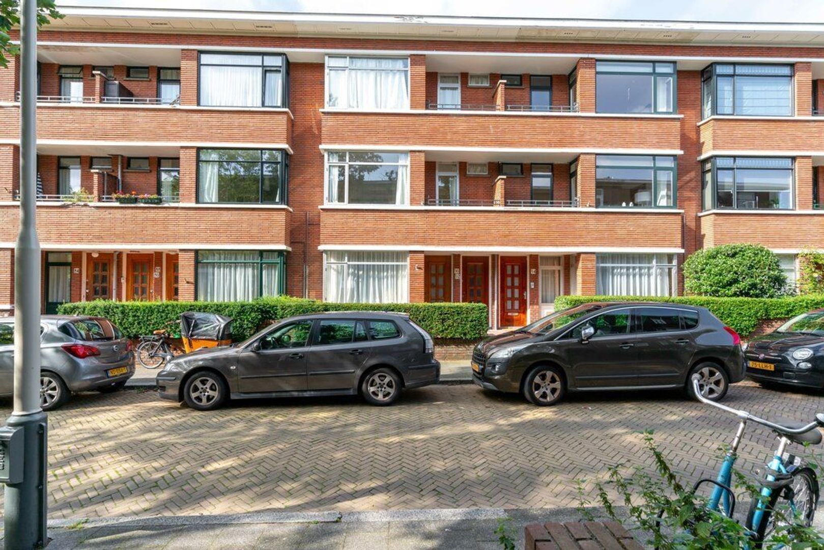 Van der Aastraat 92 .