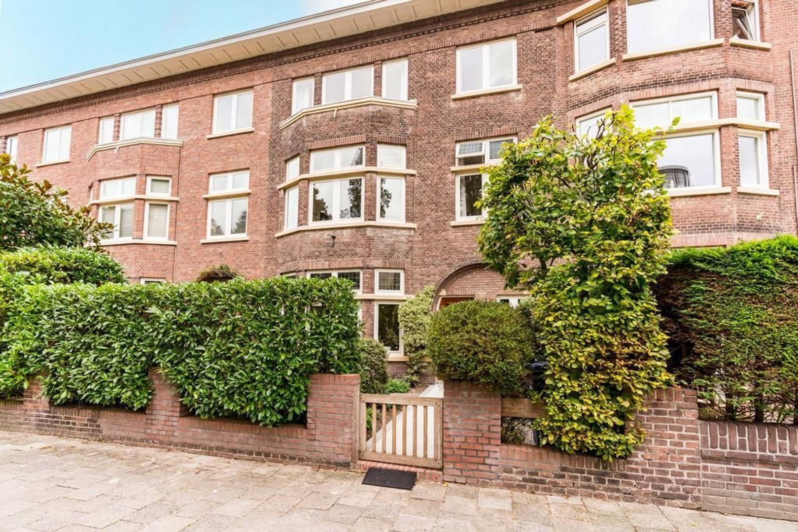 Floris Grijpstraat 5 .