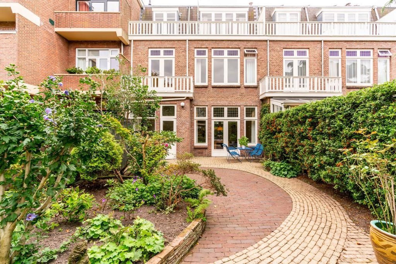 Floris Grijpstraat 5 .