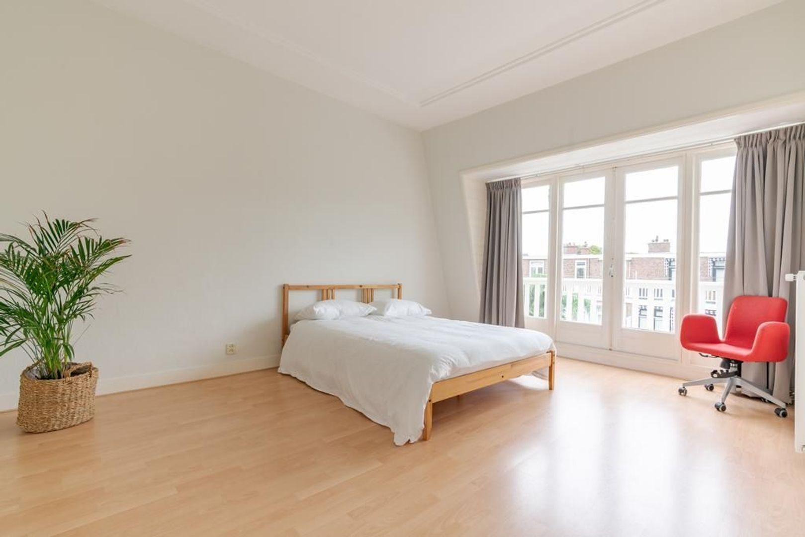 Floris Grijpstraat 5 .