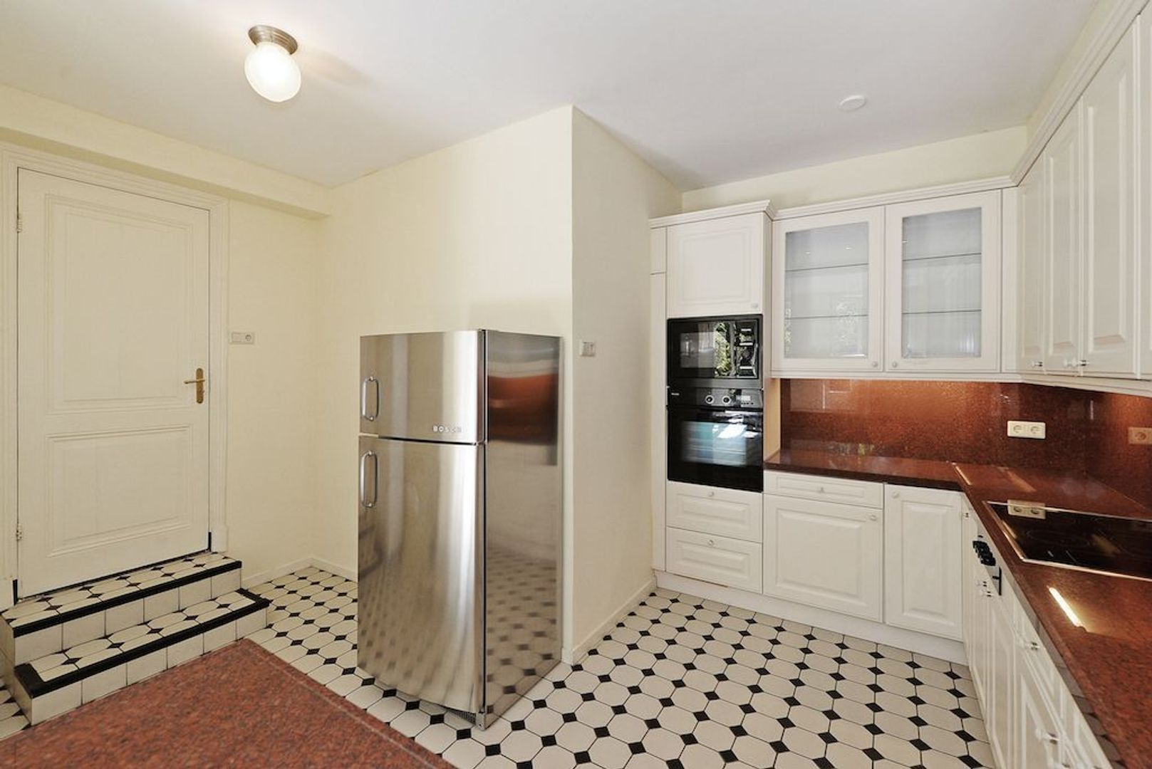 Laan Copes van Cattenburch 143 .