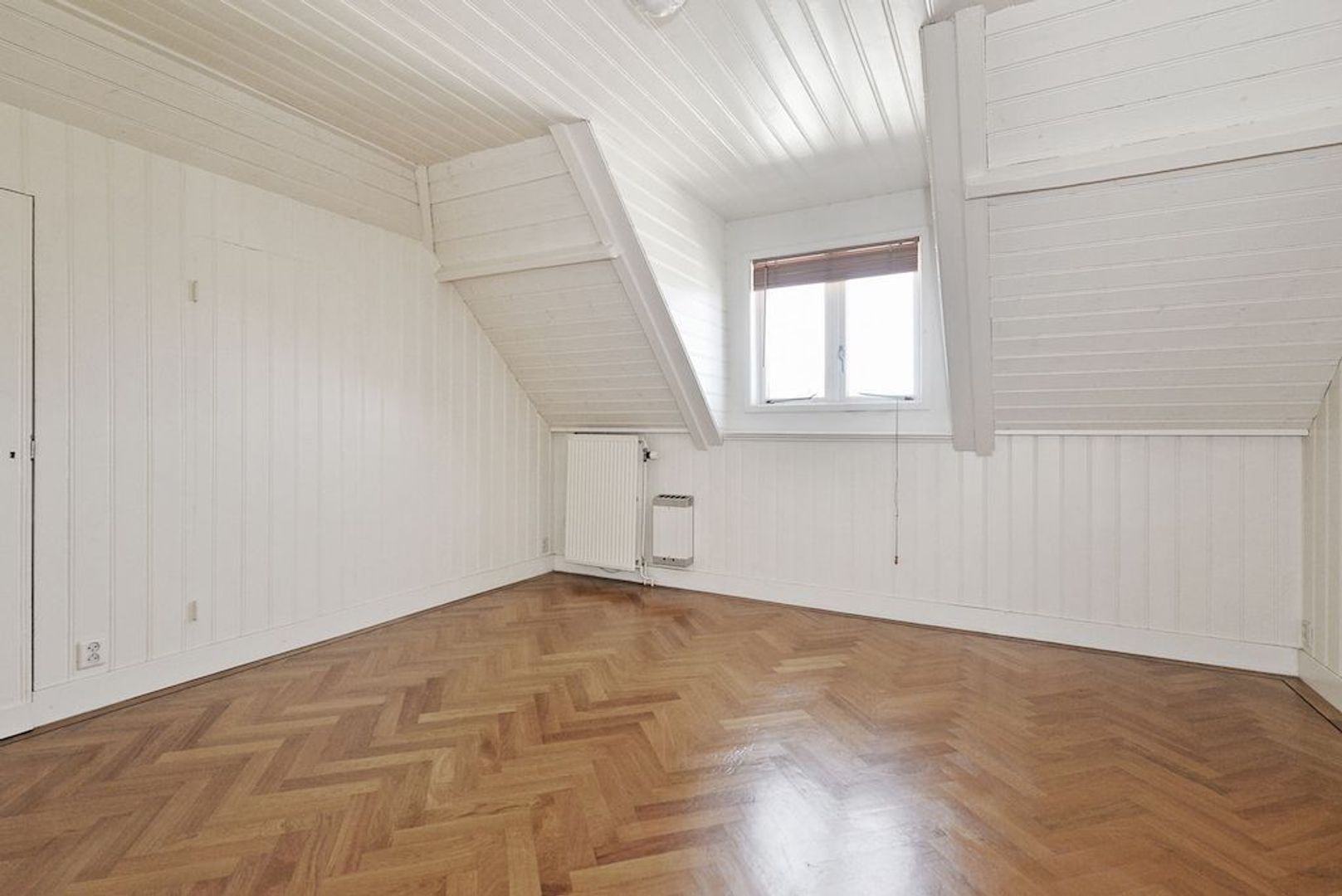 Laan Copes van Cattenburch 143 .