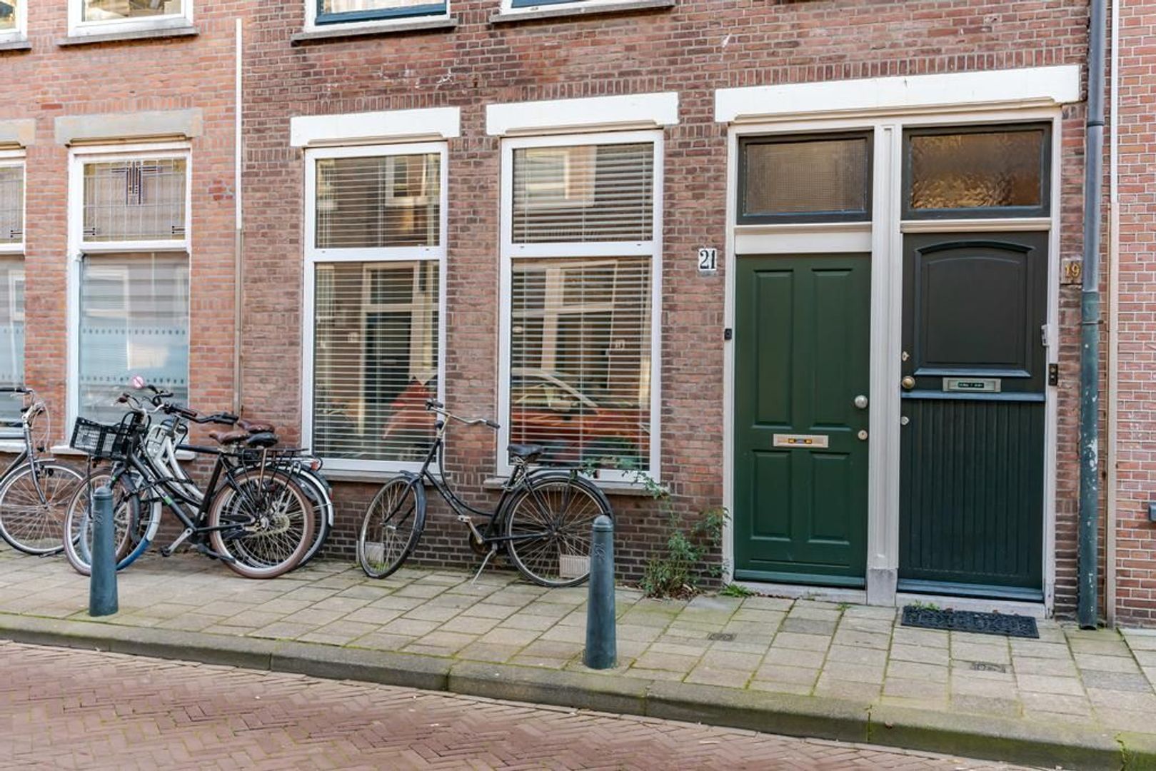 Van Egmondstraat 21 .