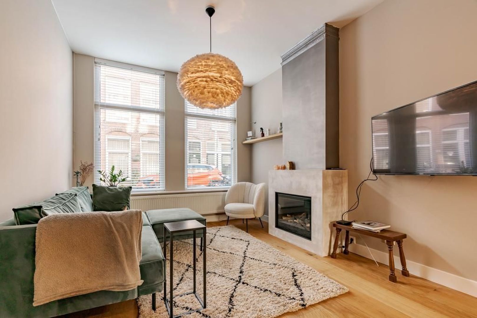 Van Egmondstraat 21 .