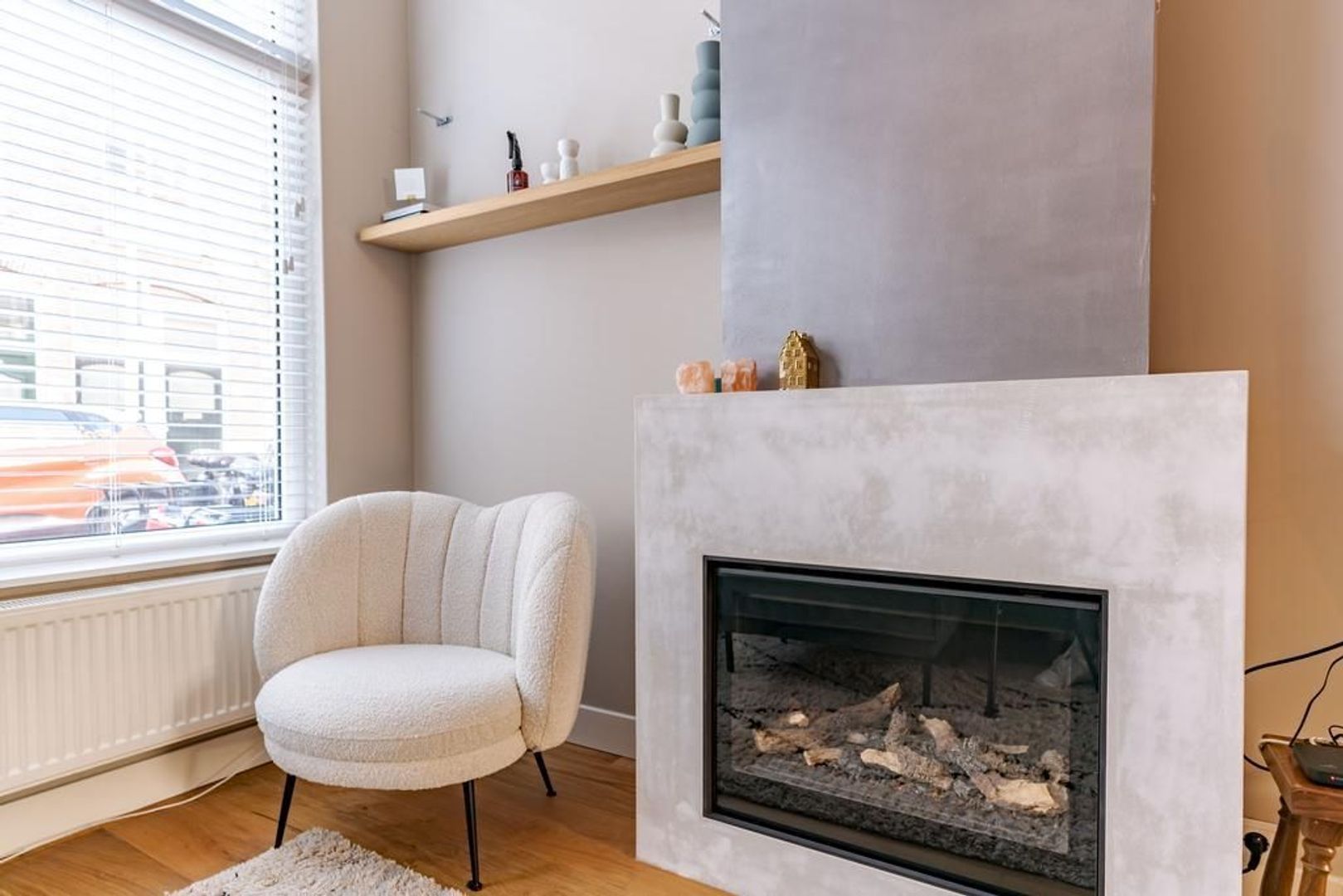 Van Egmondstraat 21 .