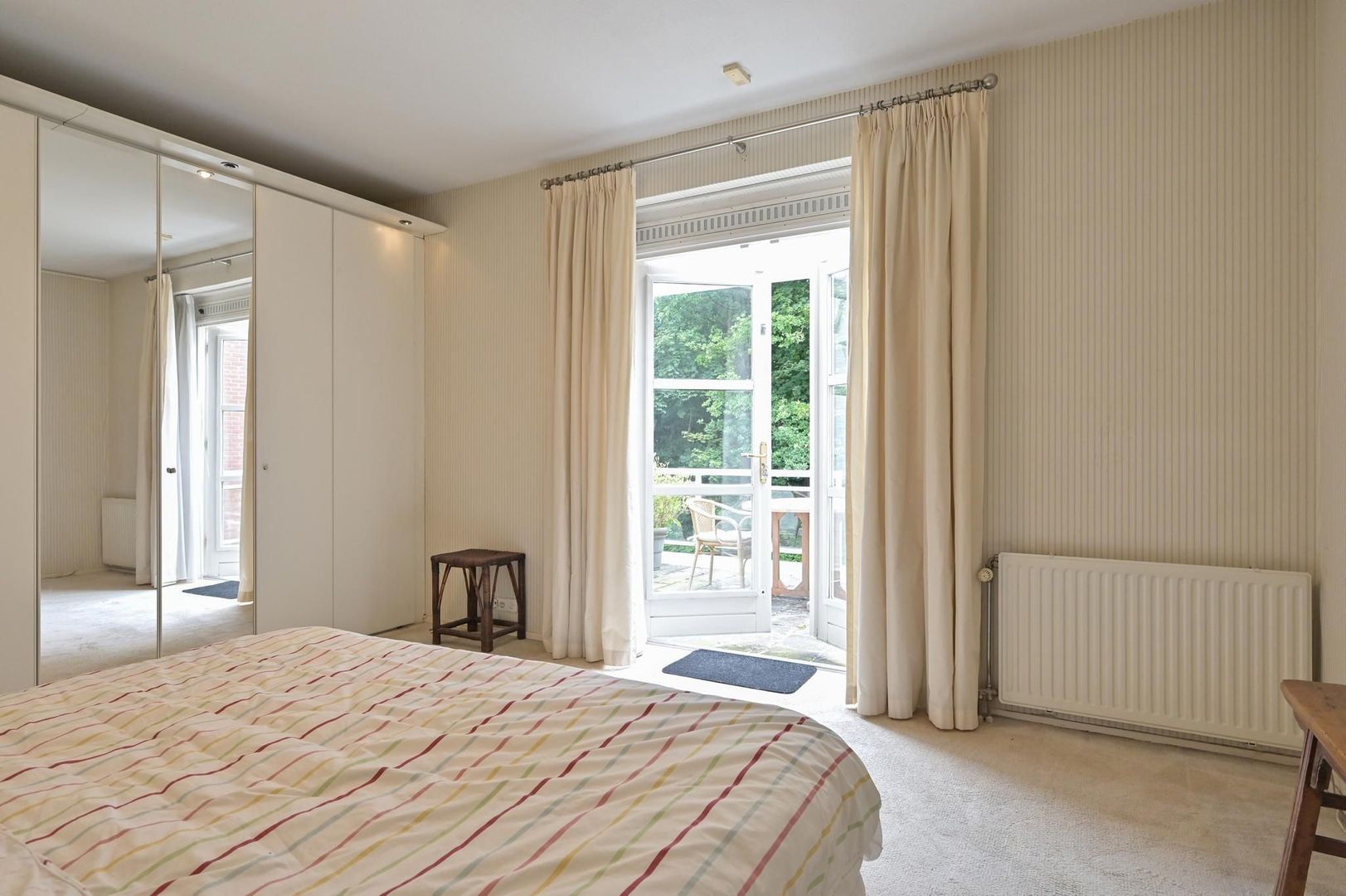 Laan van Pluymestein 24