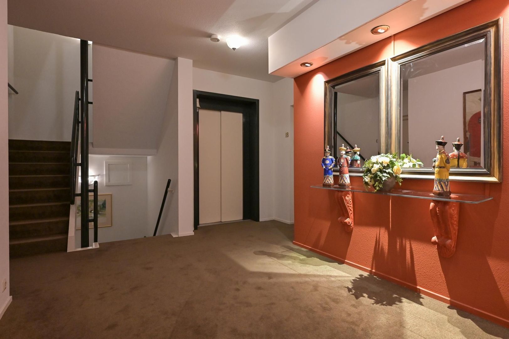 Laan van Pluymestein 24