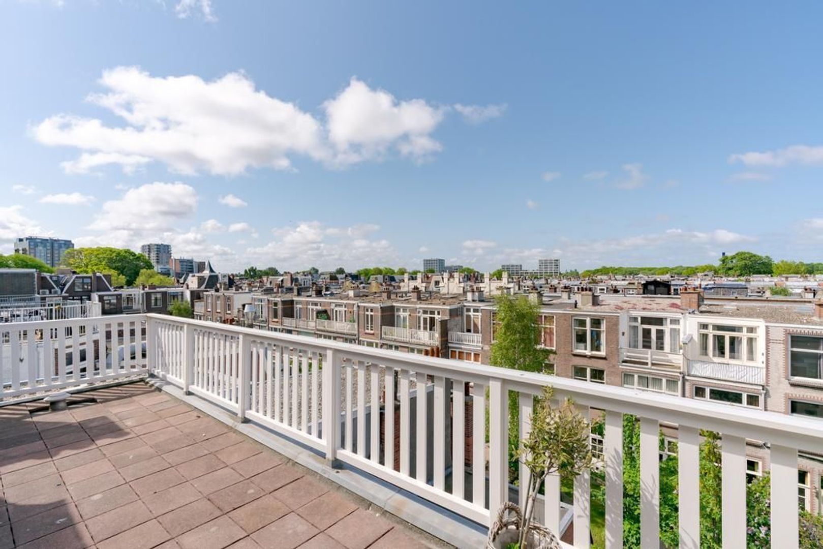 Frederik Hendriklaan 267 B.