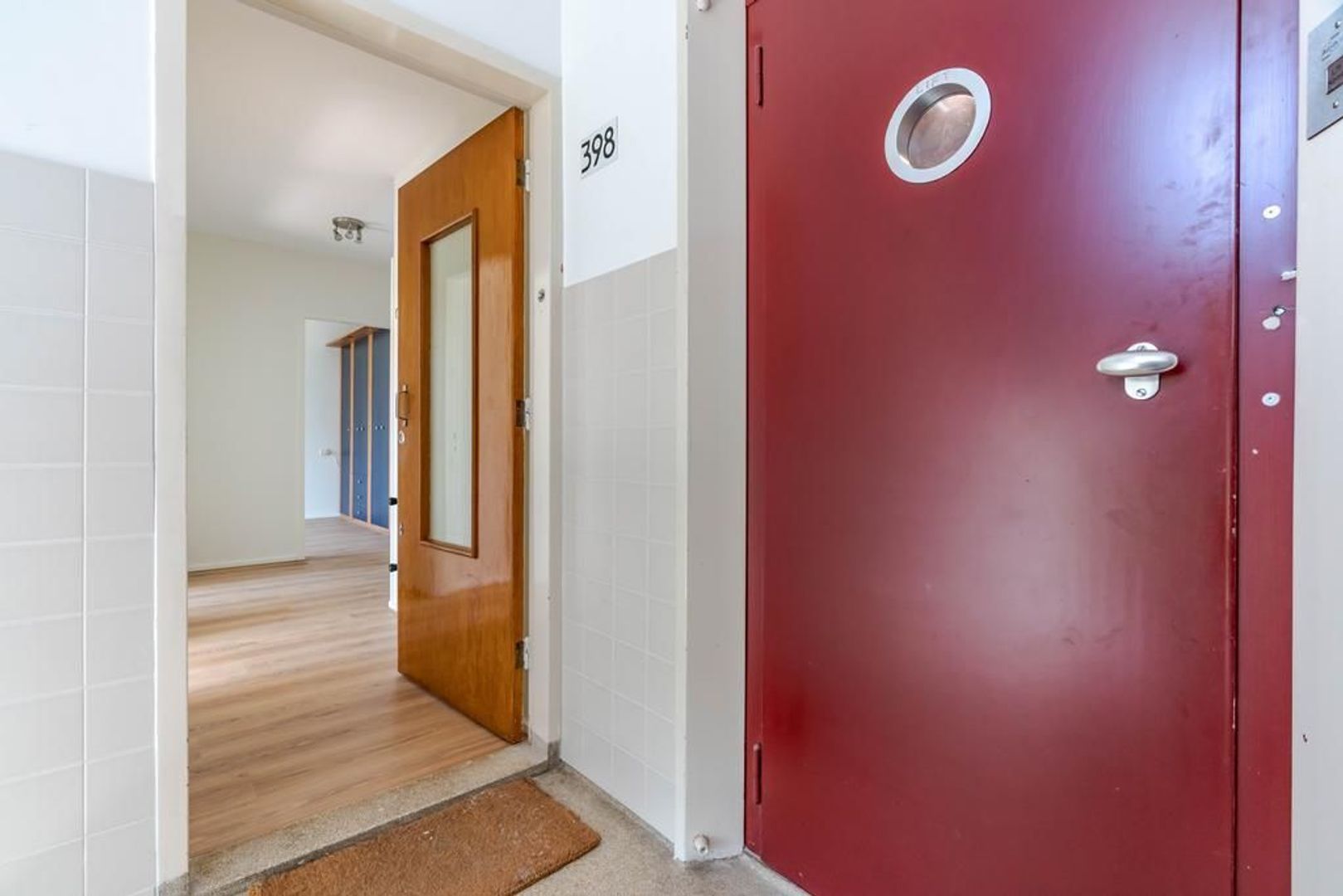 Barnsteenhorst 398 .