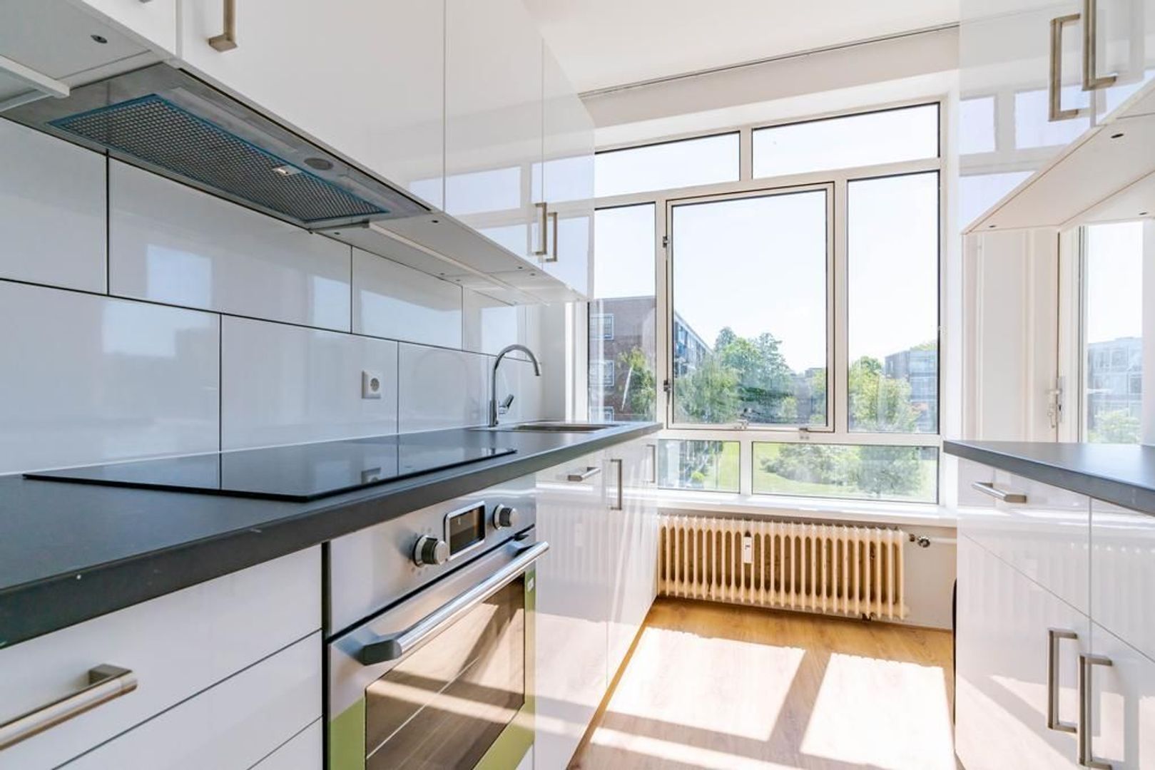 Barnsteenhorst 398 .