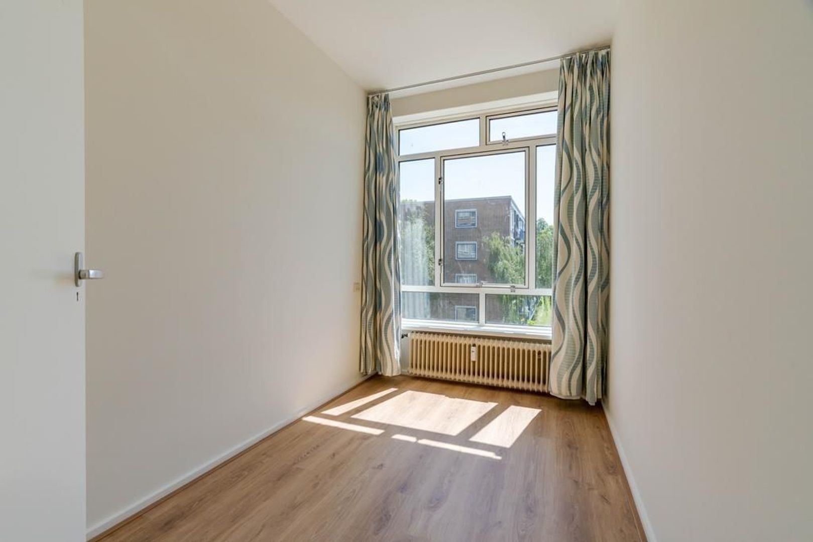 Barnsteenhorst 398 .