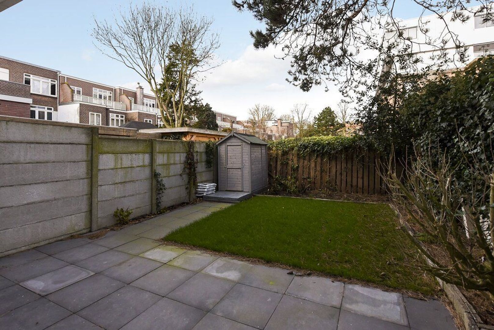 Weissenbruchstraat 146 .