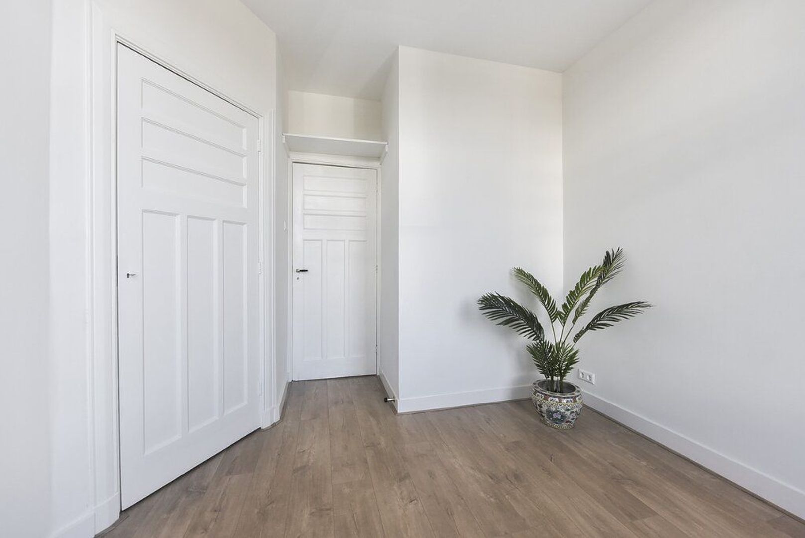 Weissenbruchstraat 146 .