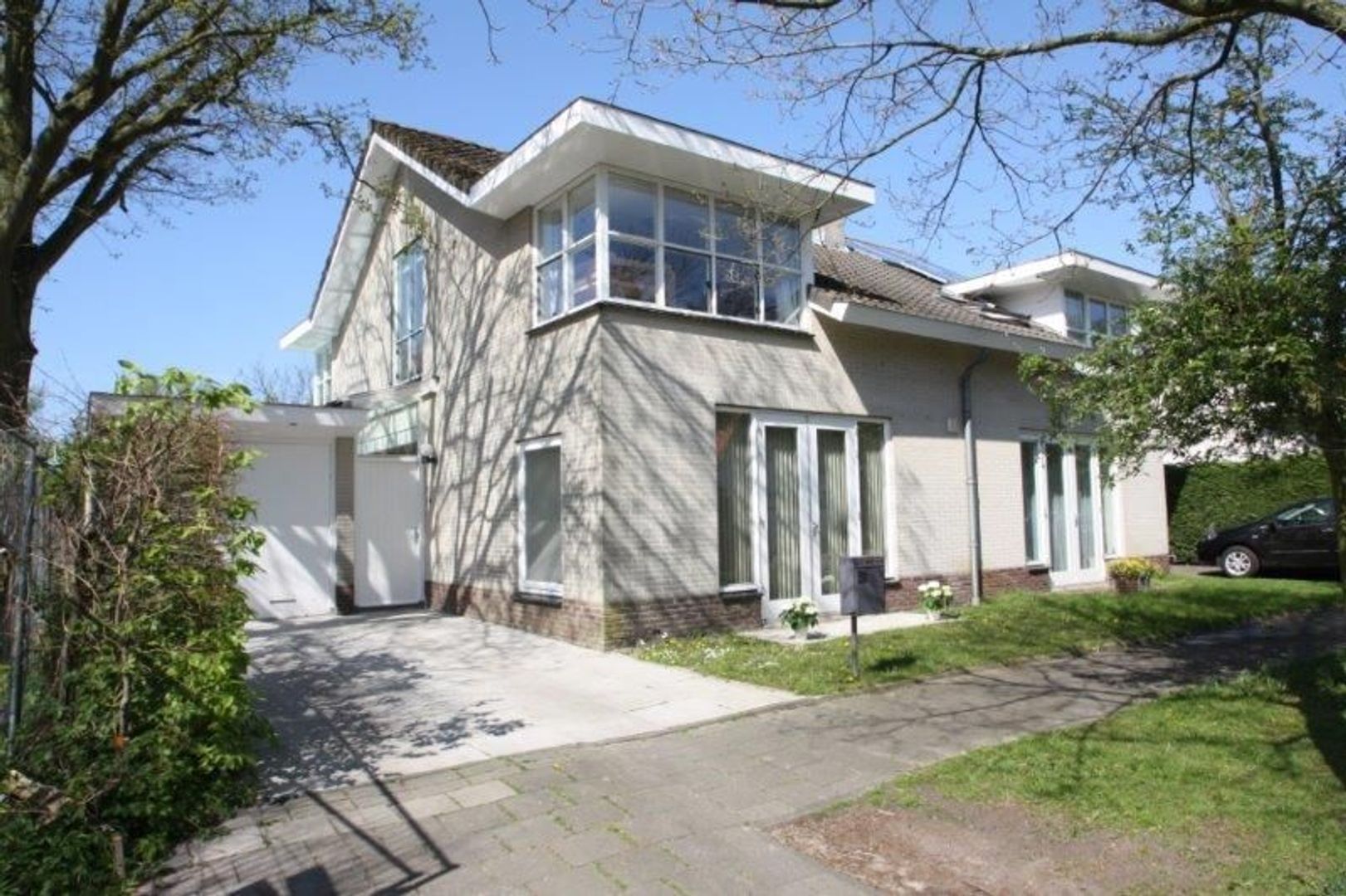 Van Brienenlaan 20 .