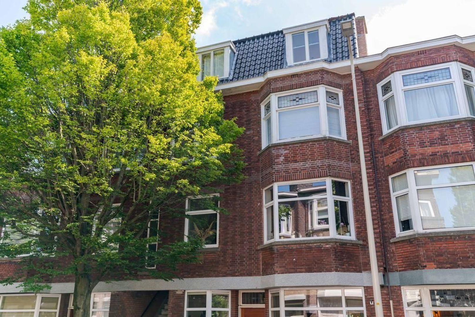 Stuyvesantstraat 253 .