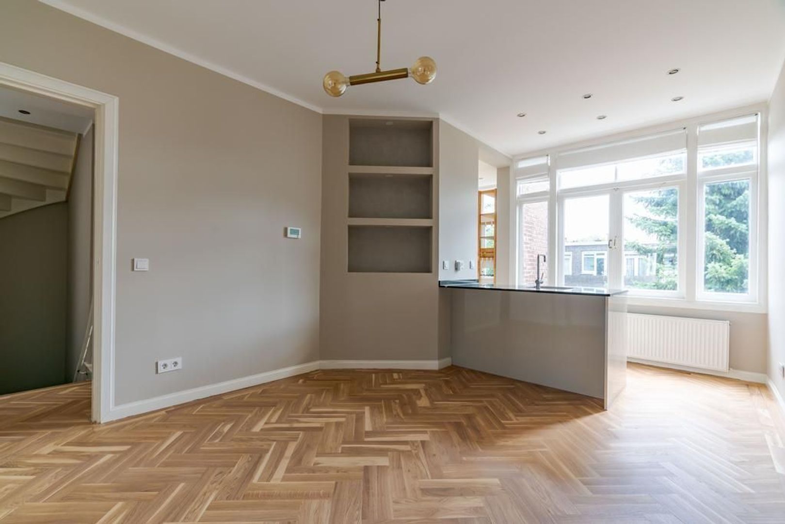 Stuyvesantstraat 253 .