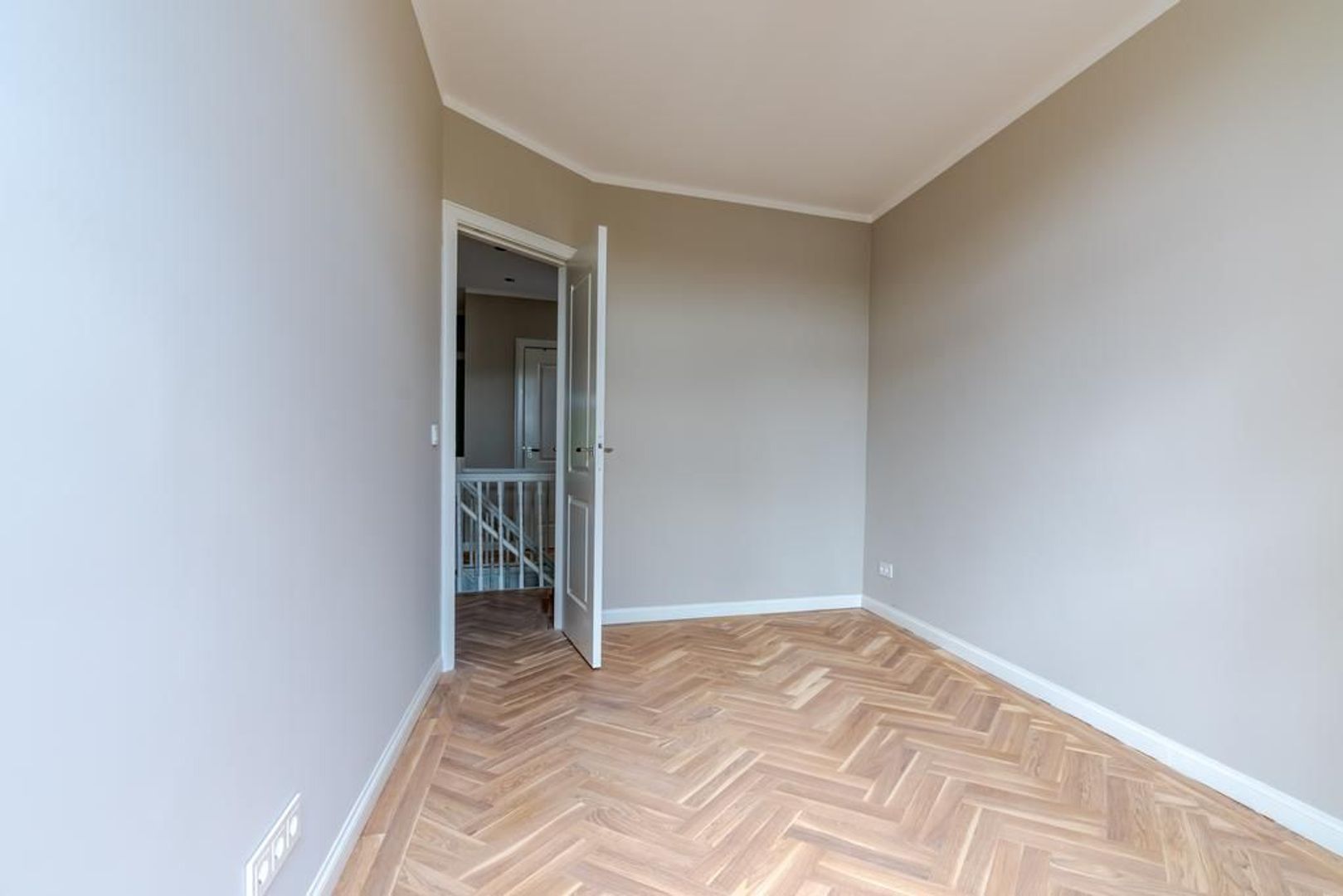 Stuyvesantstraat 253 .