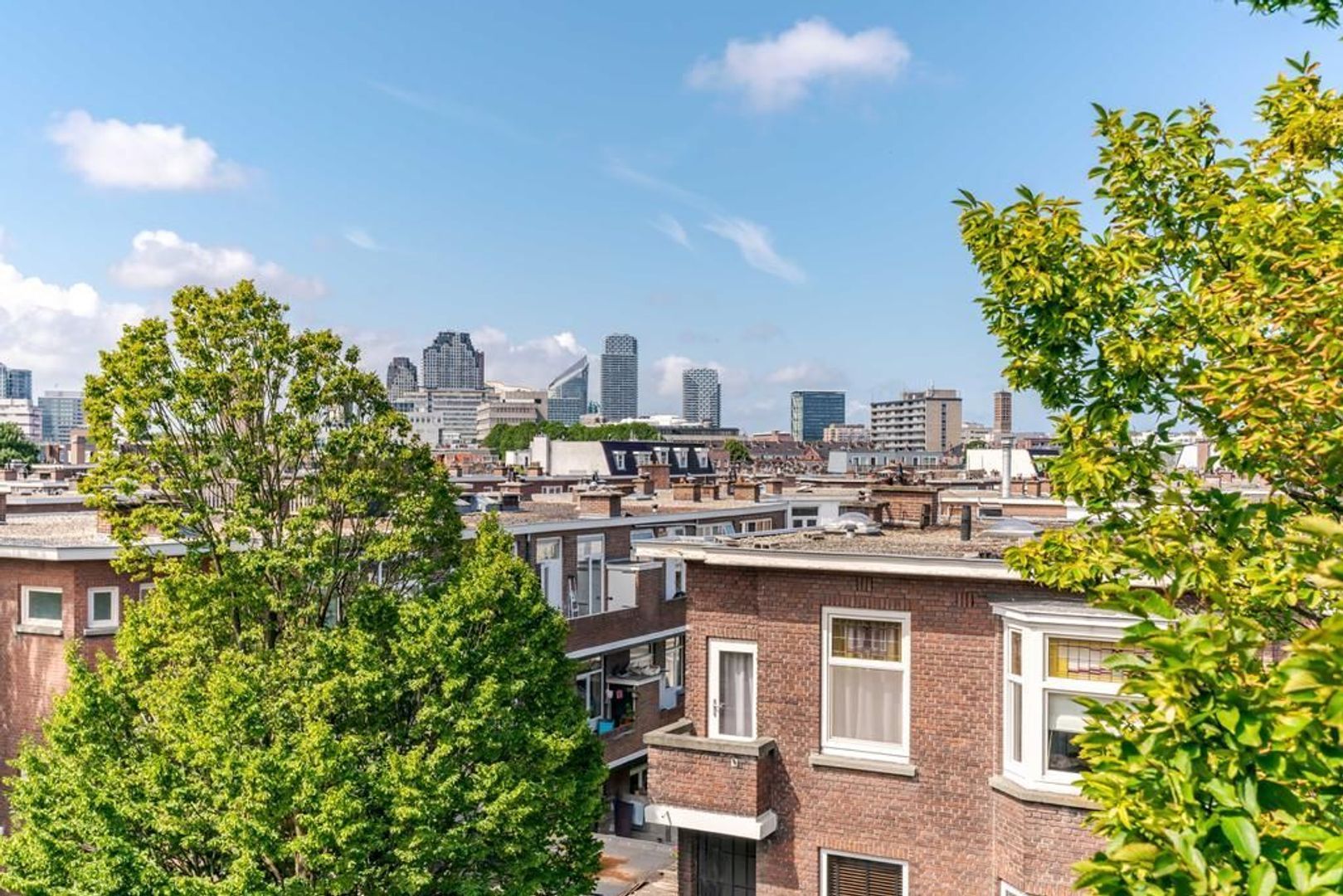 Stuyvesantstraat 253 .