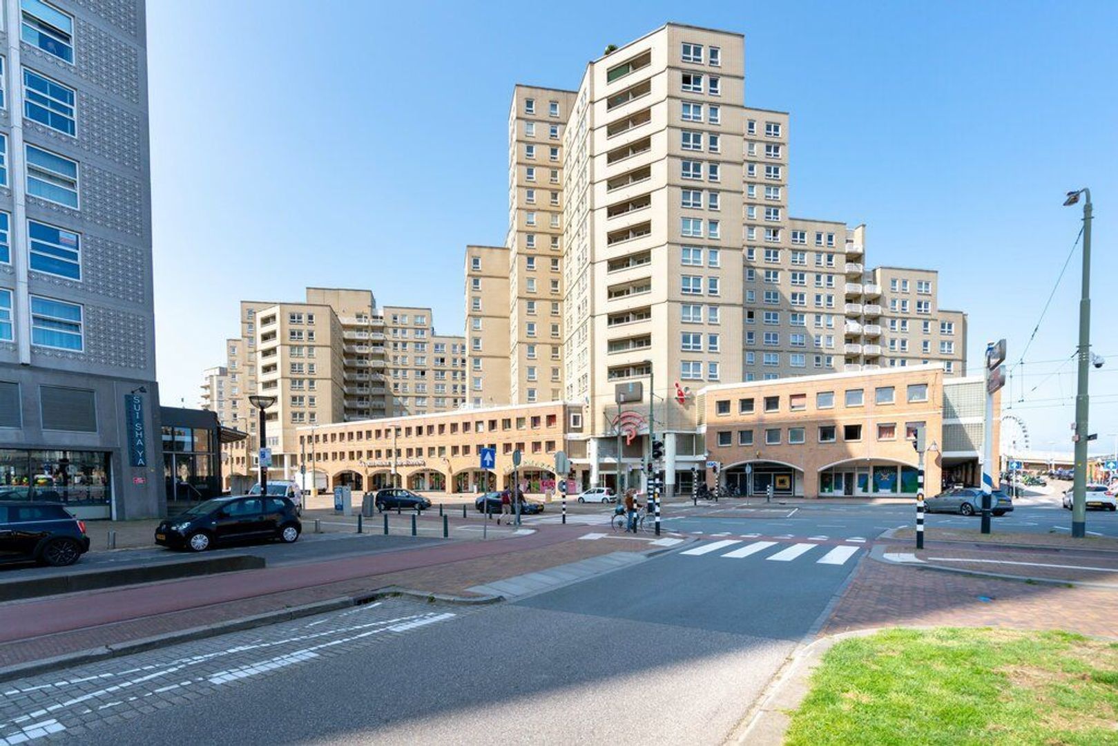 Gevers Deynootweg 1064 .