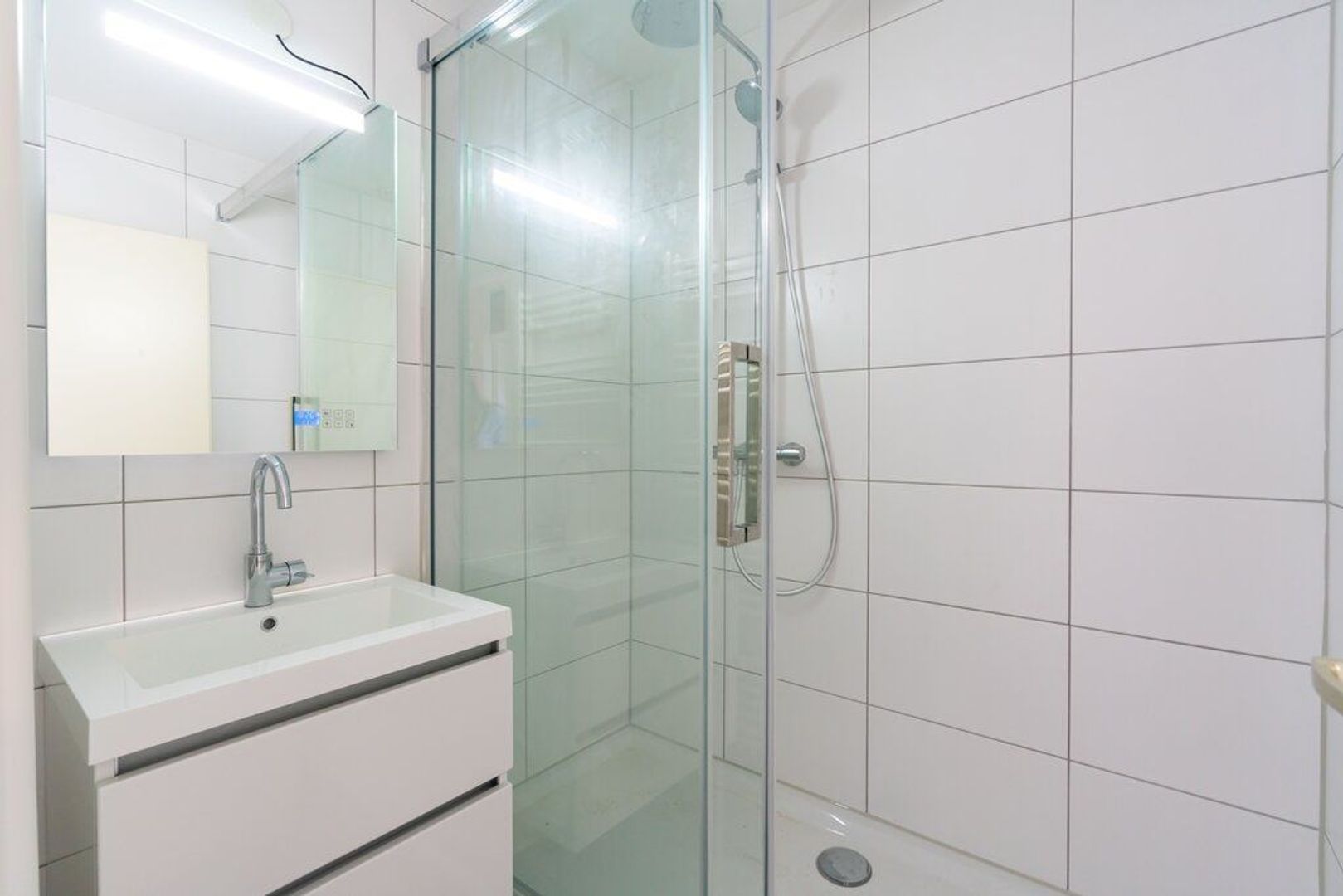 Gevers Deynootweg 1064 .