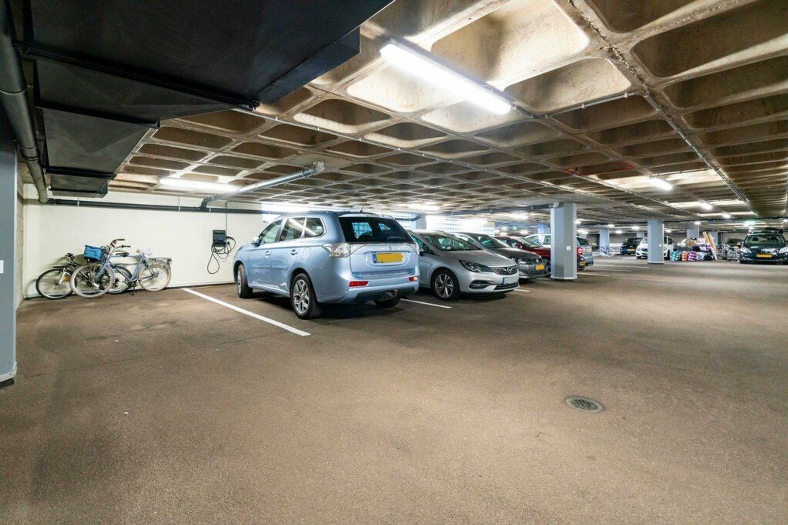 Gevers Deynootweg 1064 .