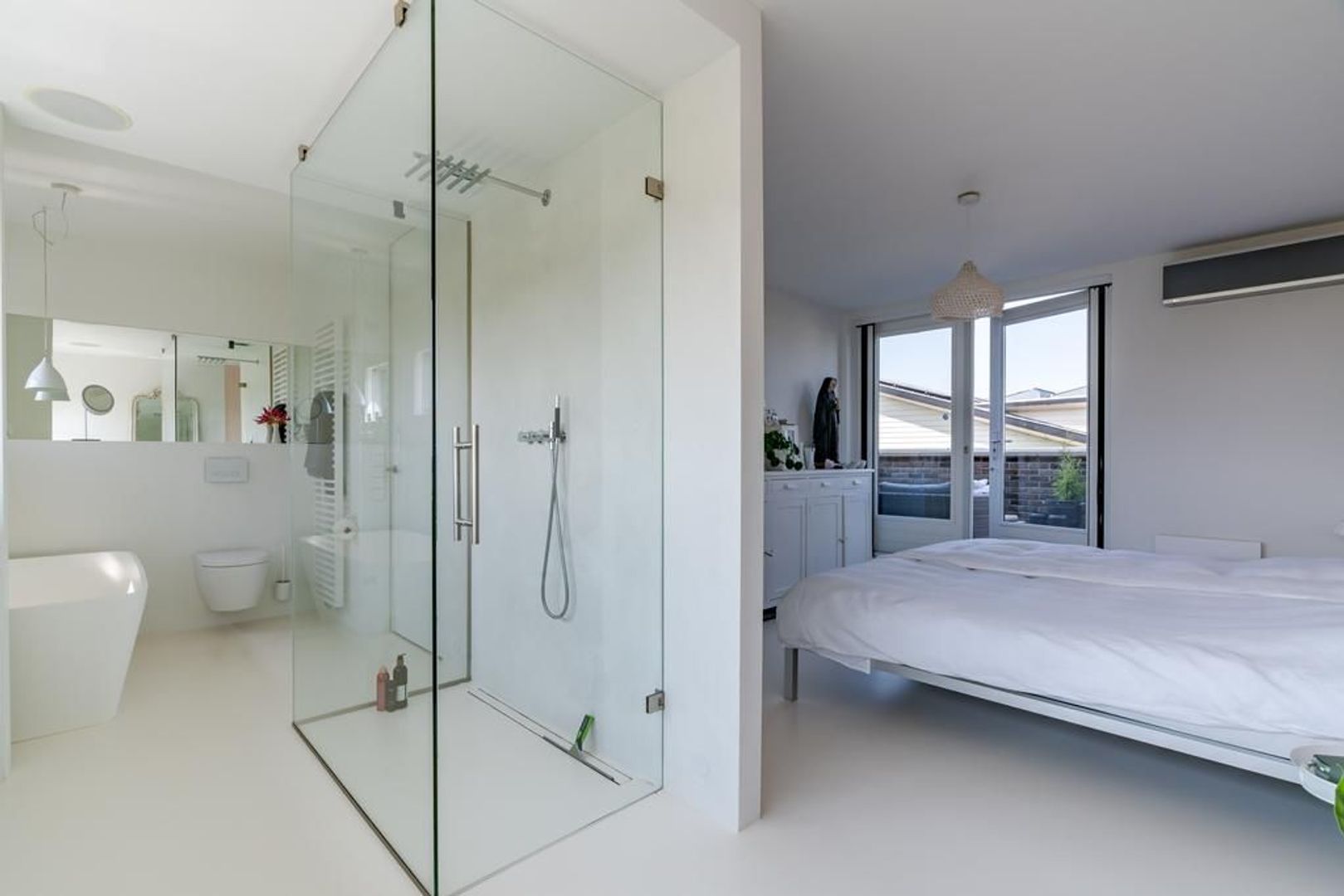 Aalscholveroever 8 .