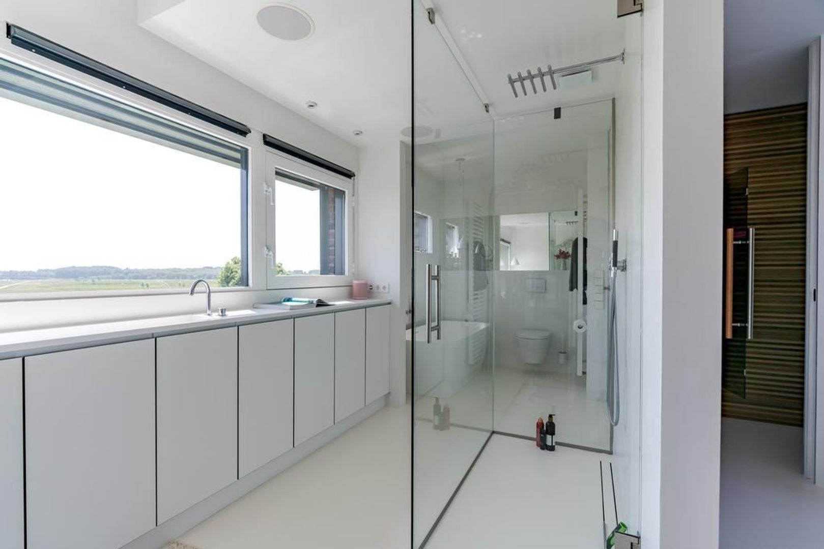 Aalscholveroever 8 .