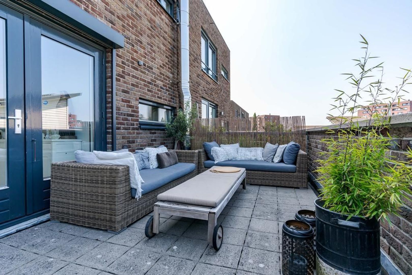 Aalscholveroever 8 .