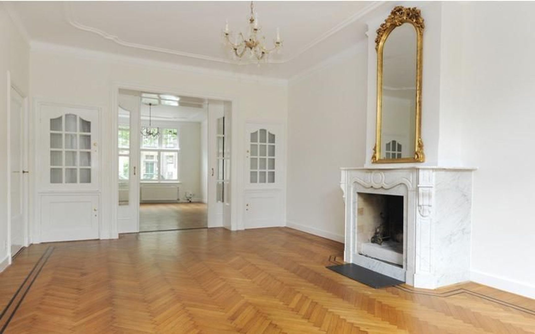 Jozef Israelslaan 45 .