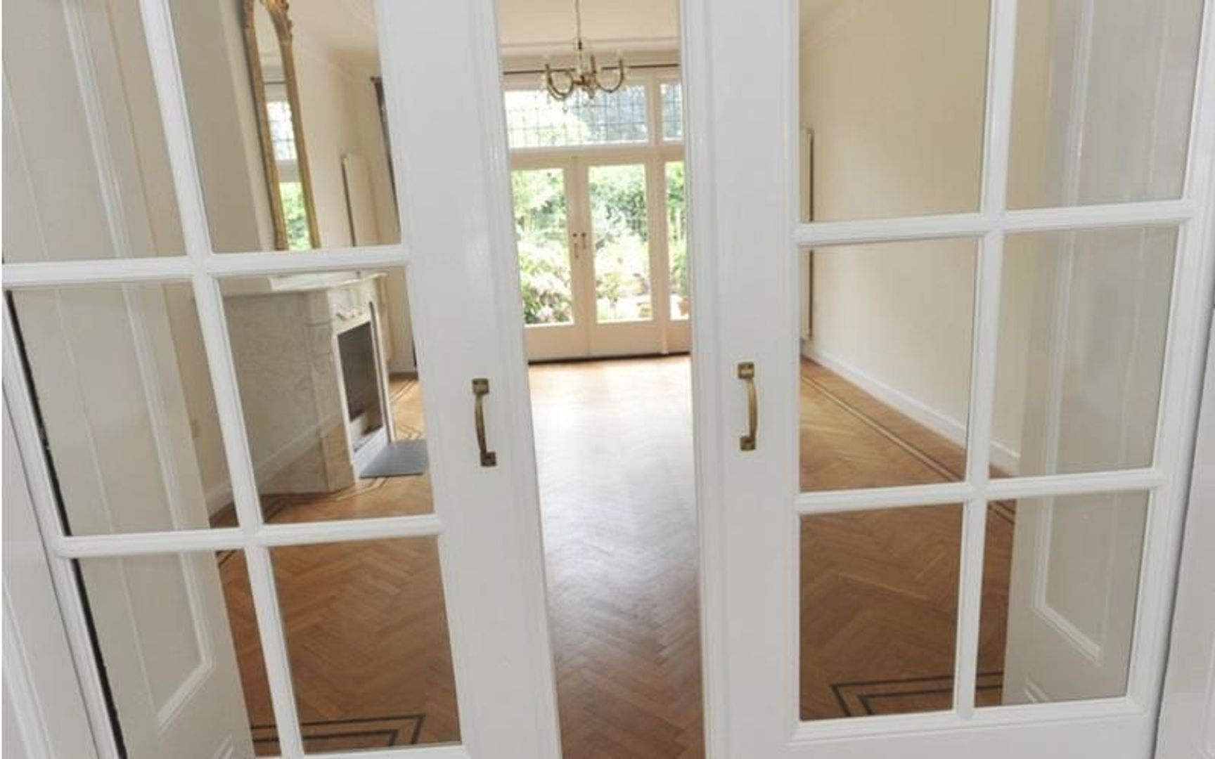 Jozef Israelslaan 45 .