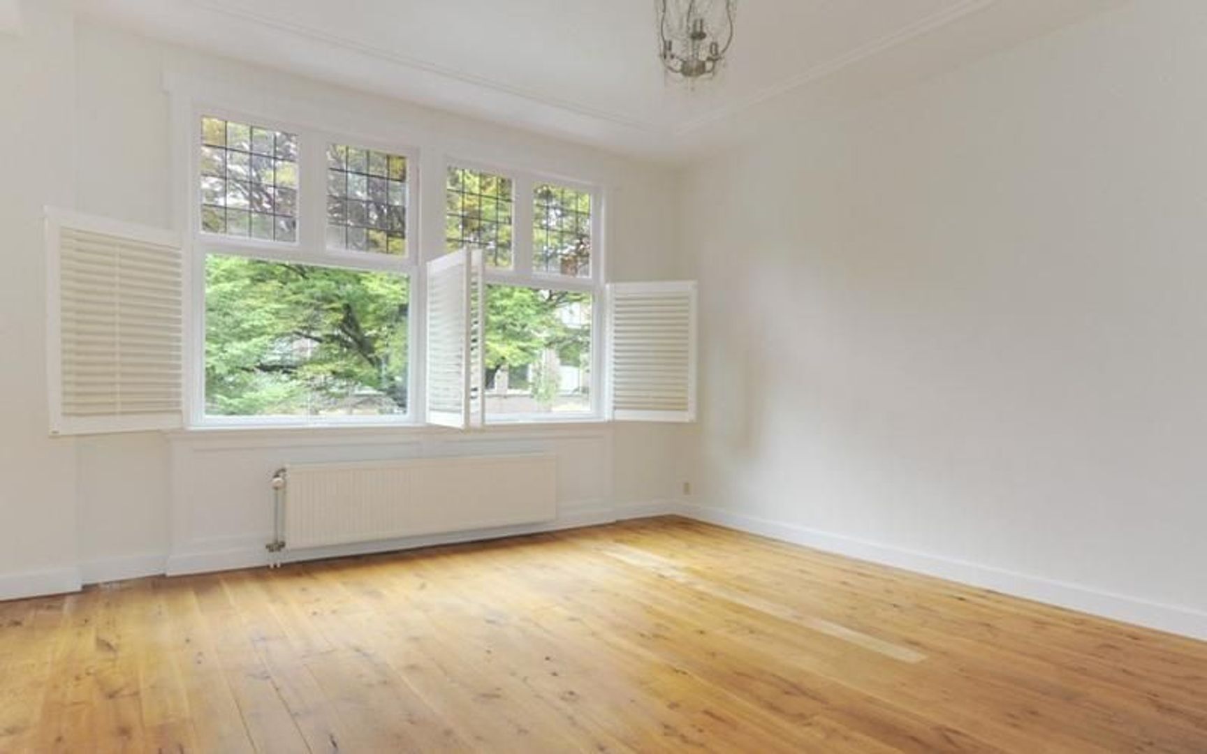 Jozef Israelslaan 45 .