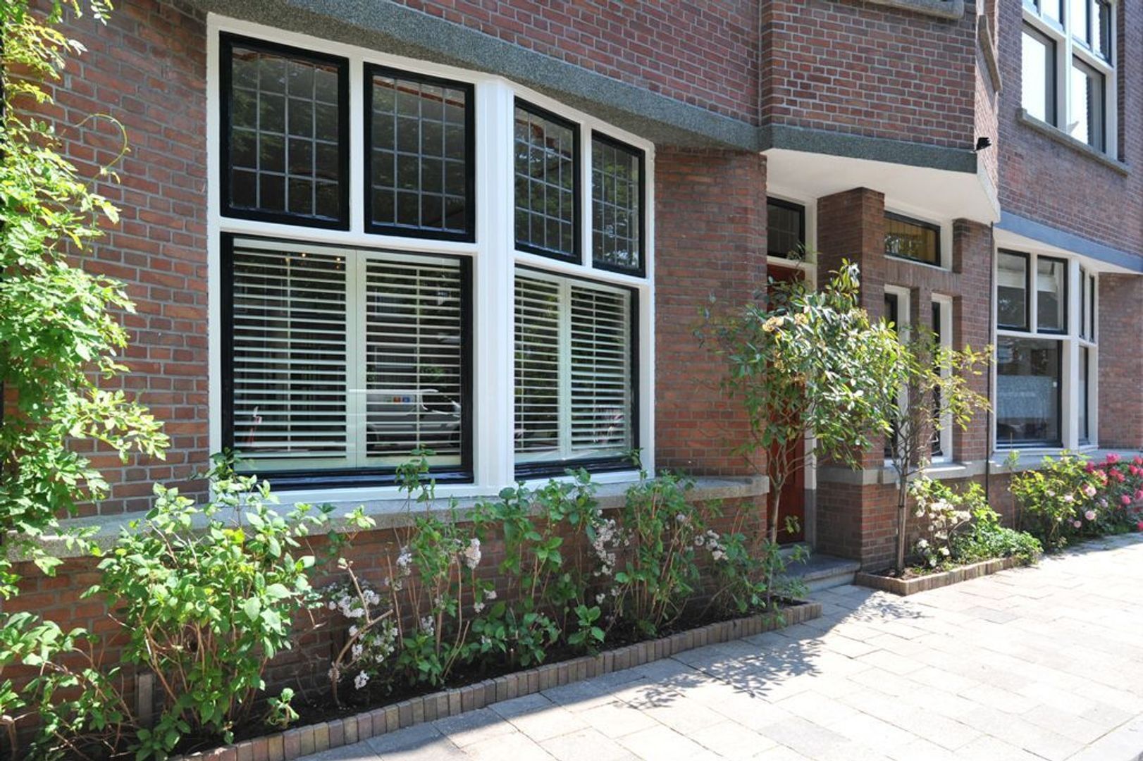 Jozef Israelslaan 45 .