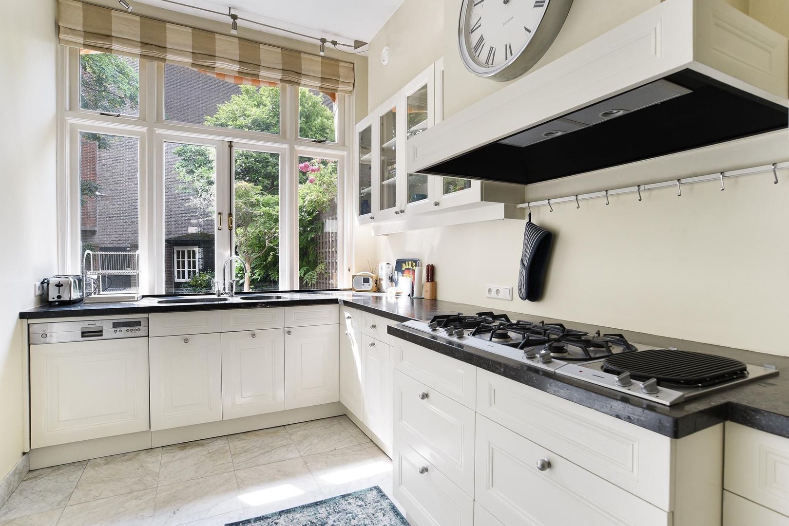 Nassau Dillenburgstraat 7