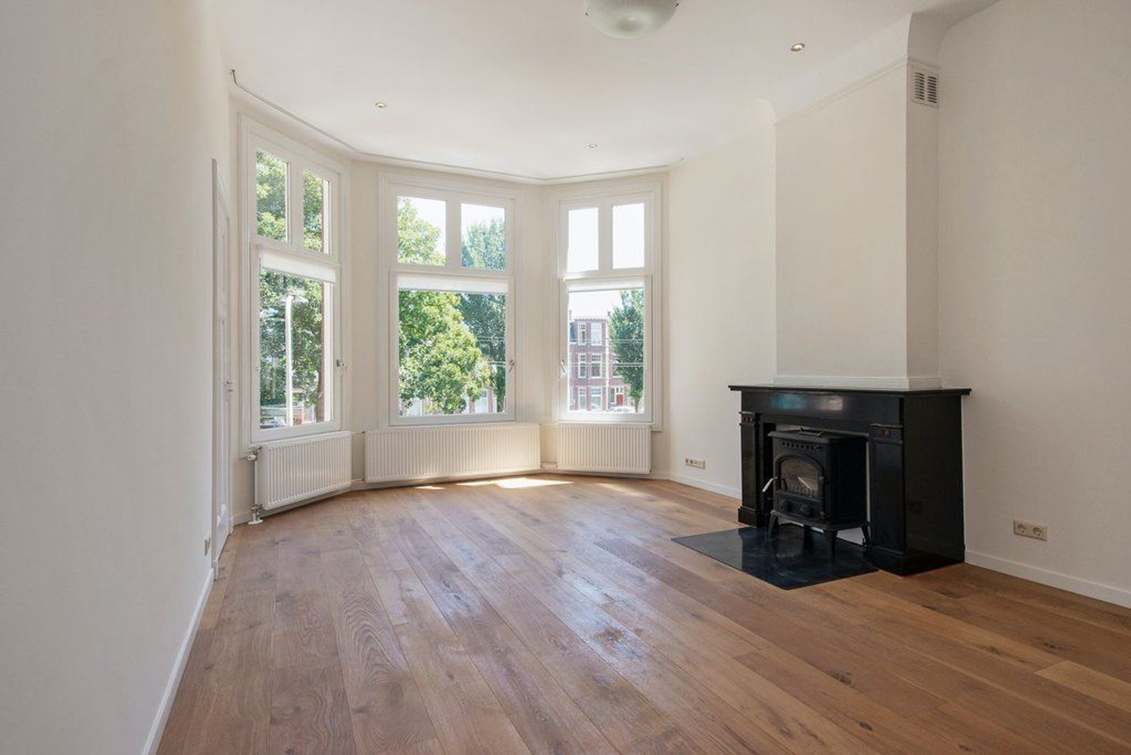 Van Boetzelaerlaan 96 A.