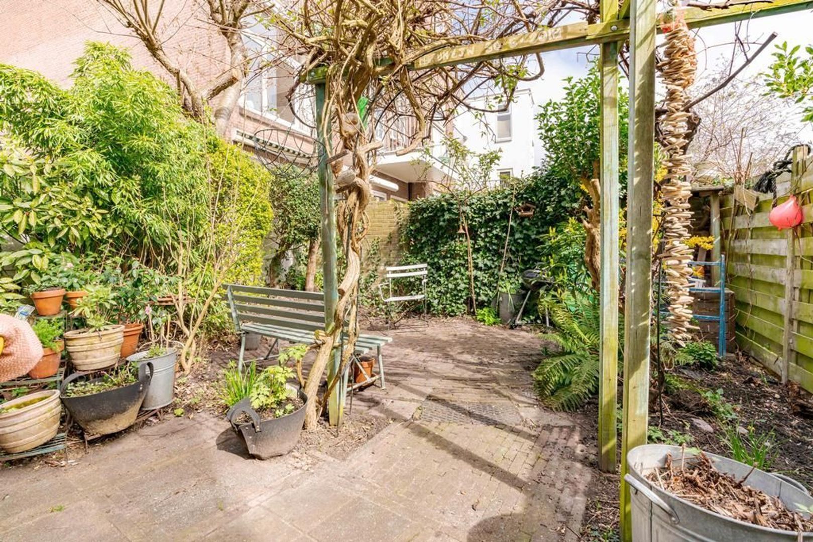 Van Boetzelaerlaan 25