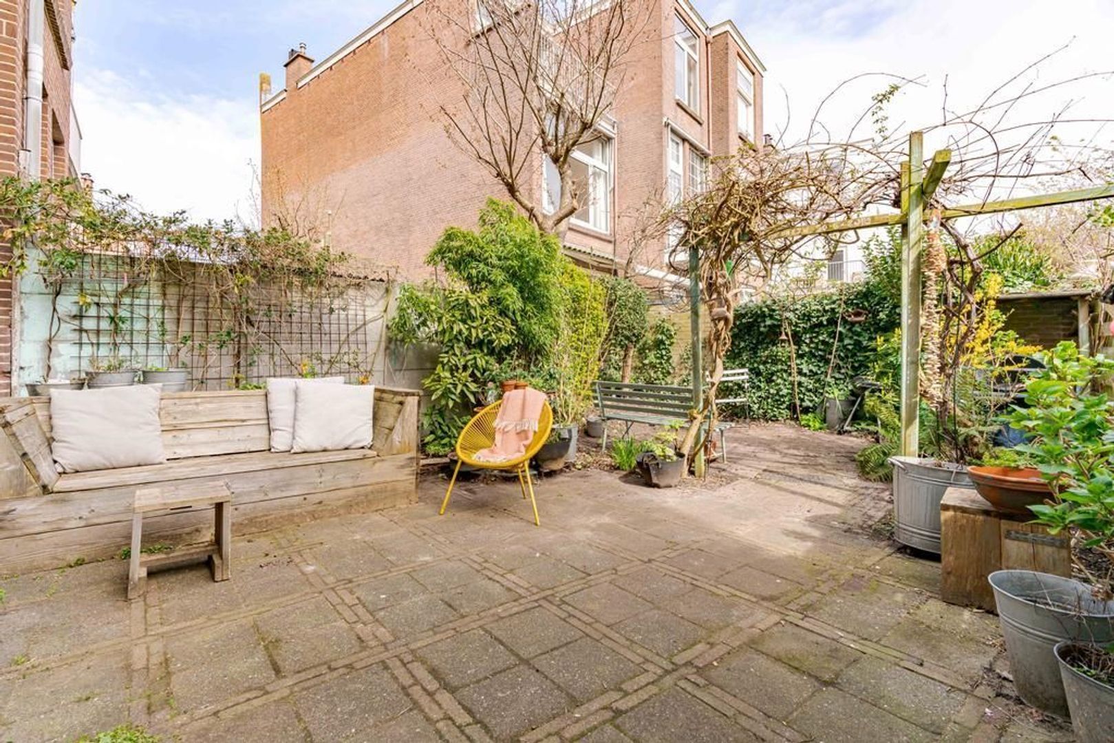 Van Boetzelaerlaan 25