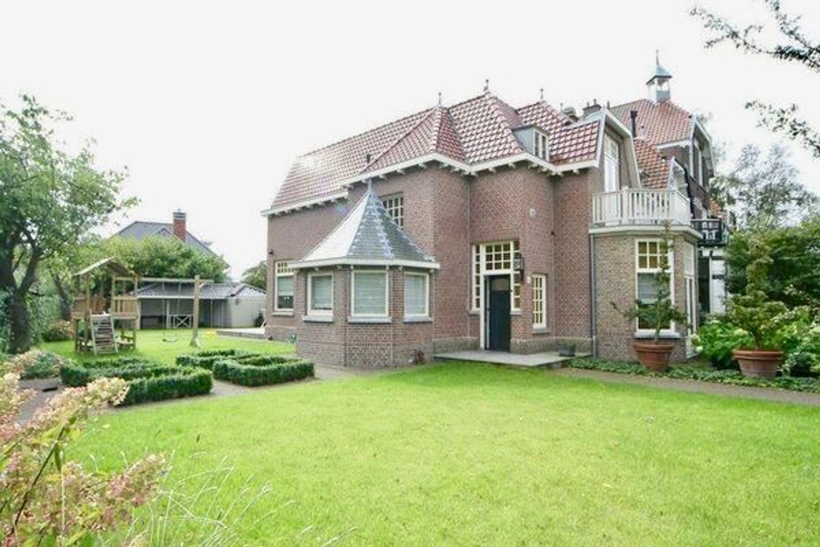 van Vredenburchweg 81 .