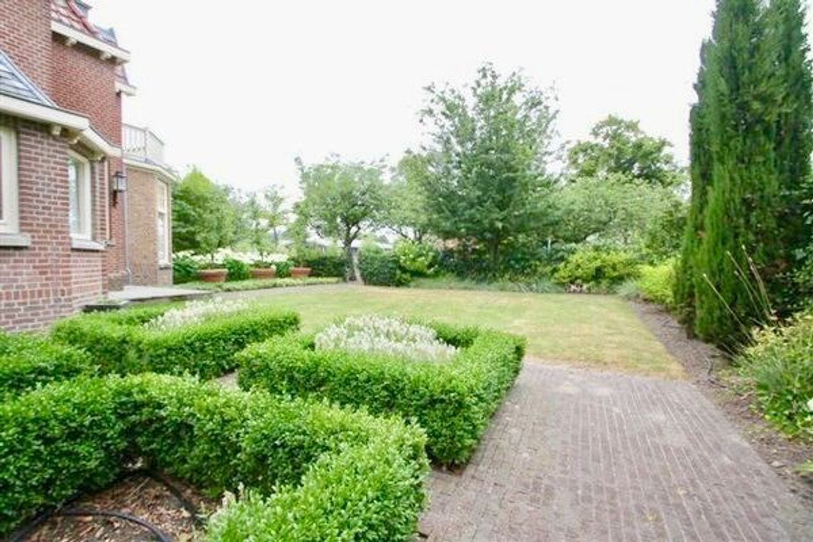 van Vredenburchweg 81 .