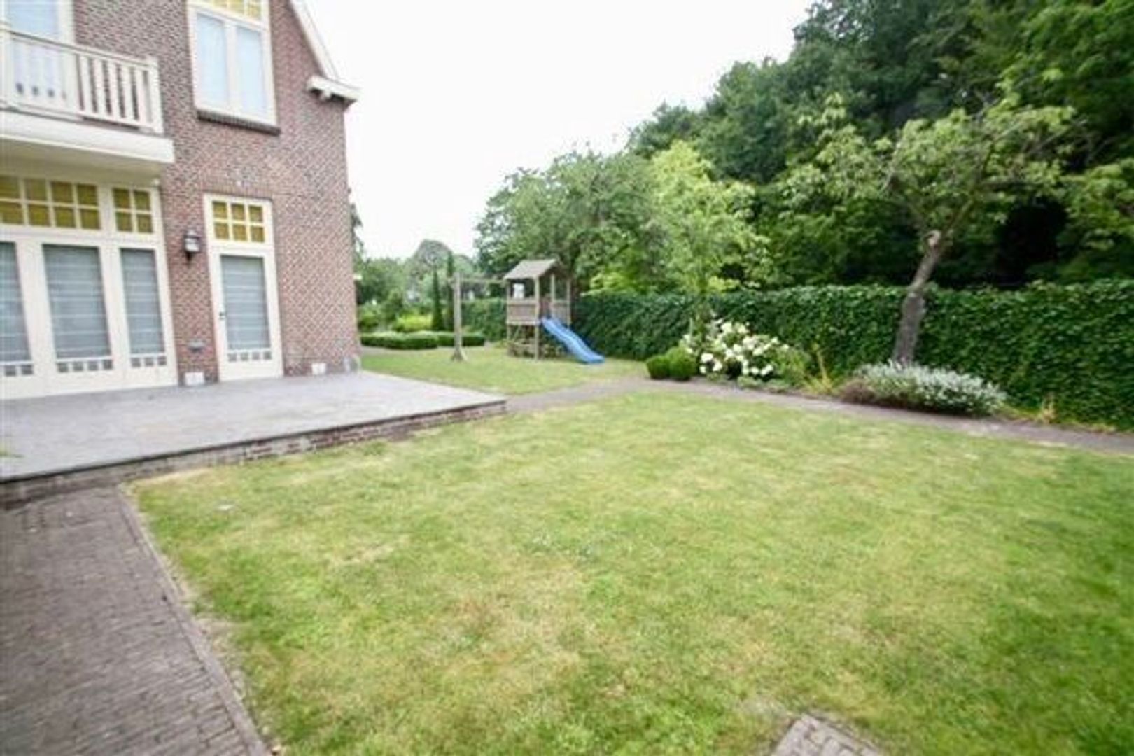 van Vredenburchweg 81 .