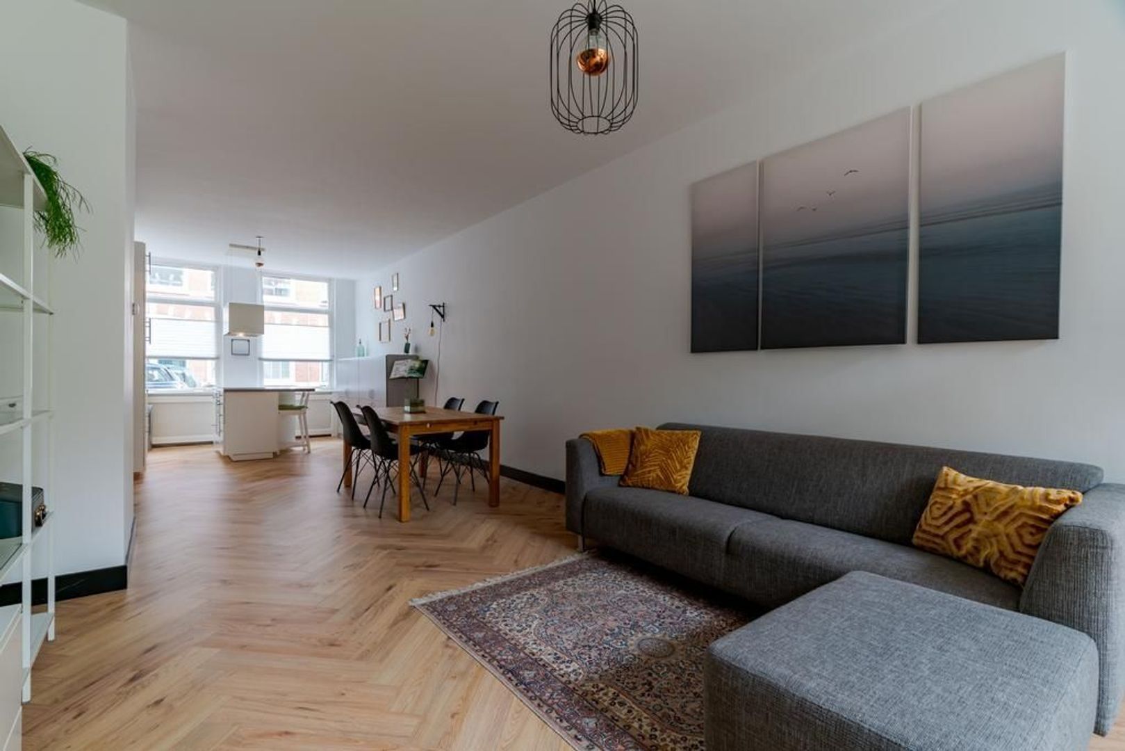 Van Merlenstraat 5 .