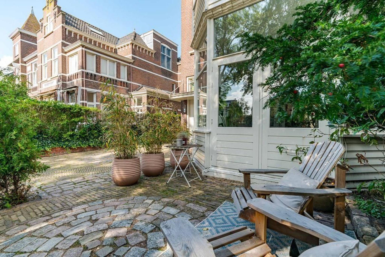 Nieuwe Parklaan 157 .