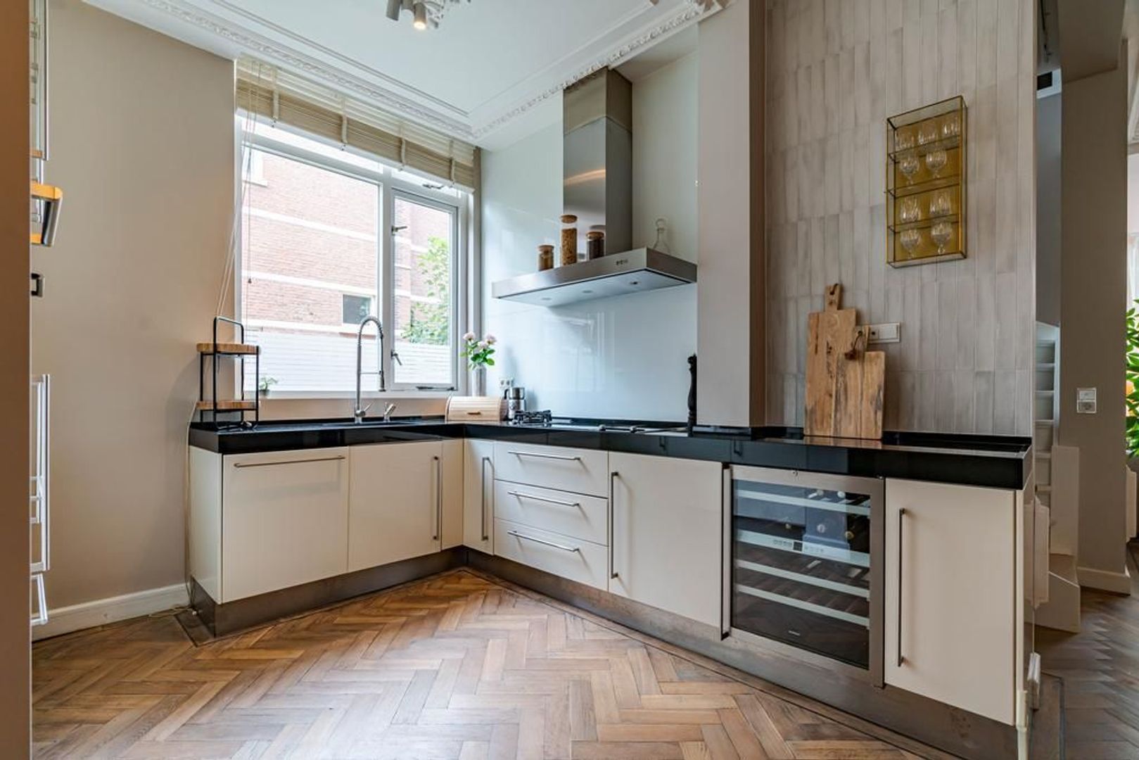 Nieuwe Parklaan 157 .