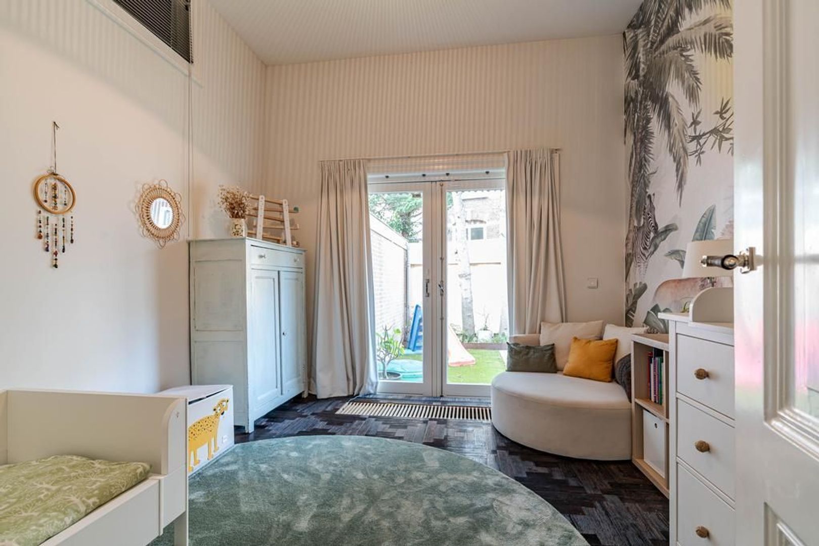 Nieuwe Parklaan 157 .