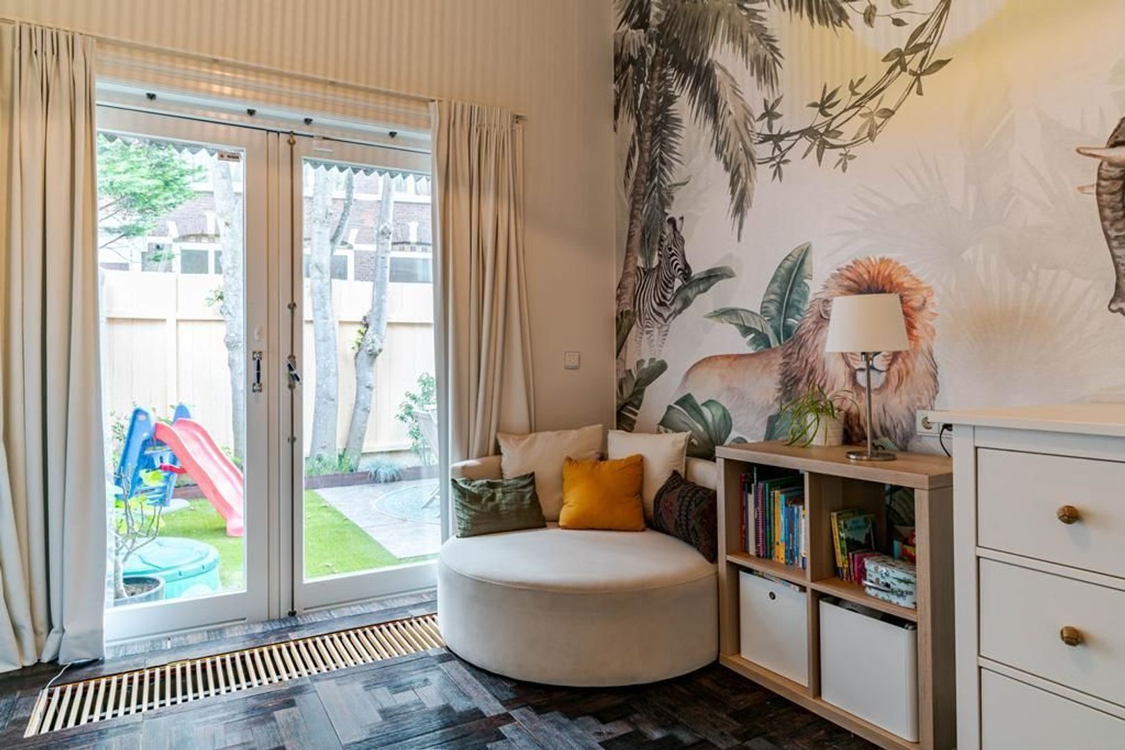 Nieuwe Parklaan 157 .