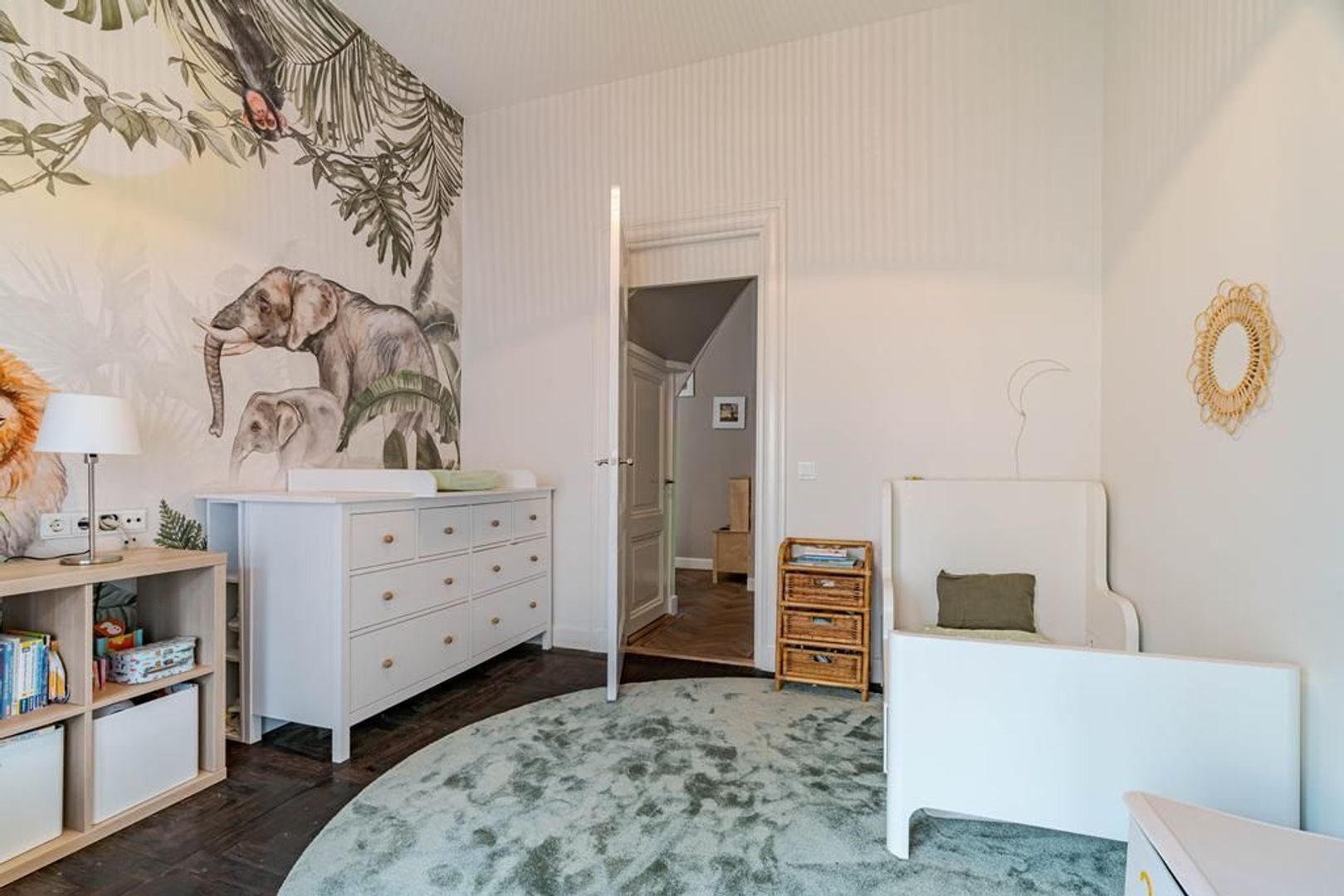 Nieuwe Parklaan 157 .