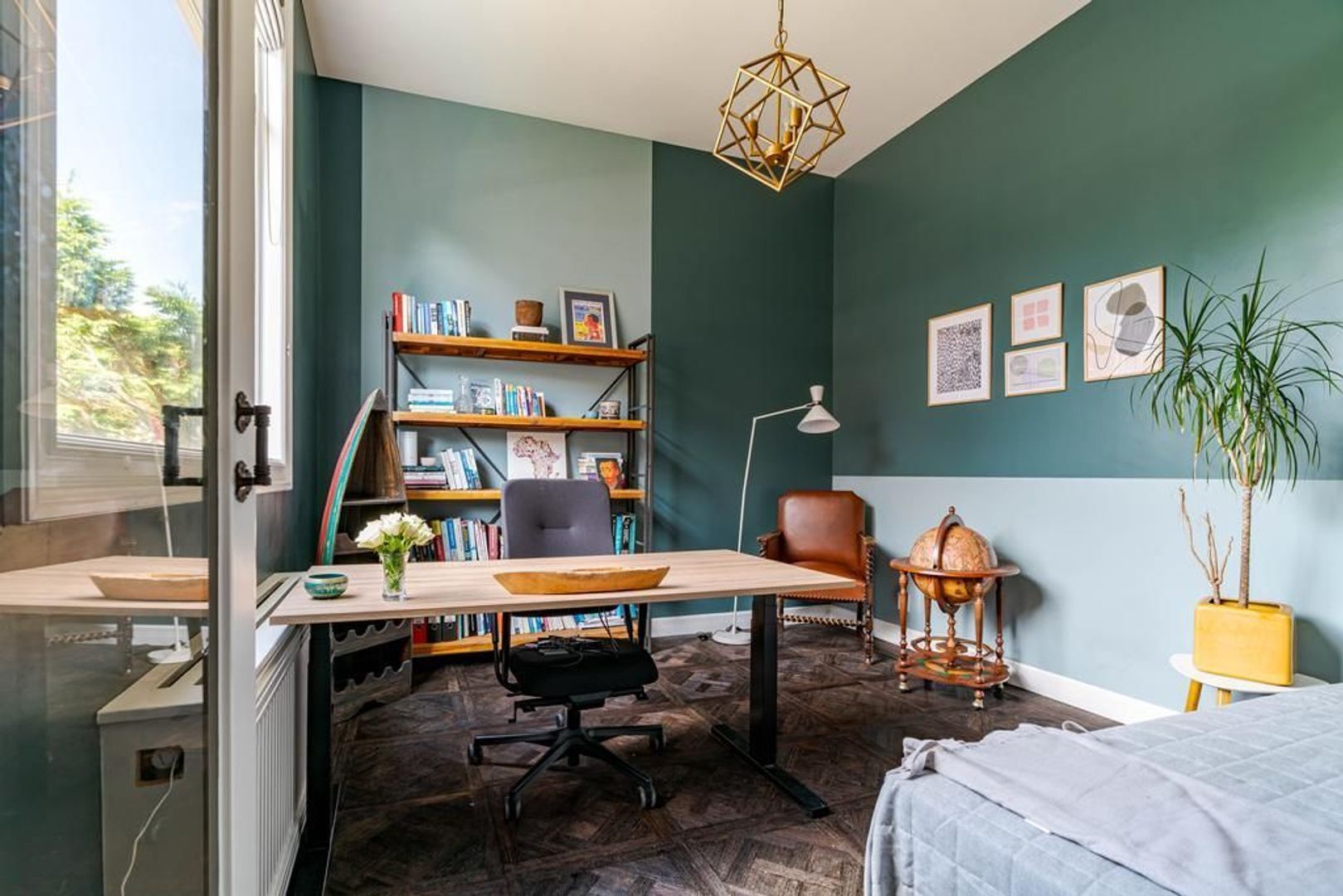 Nieuwe Parklaan 157 .