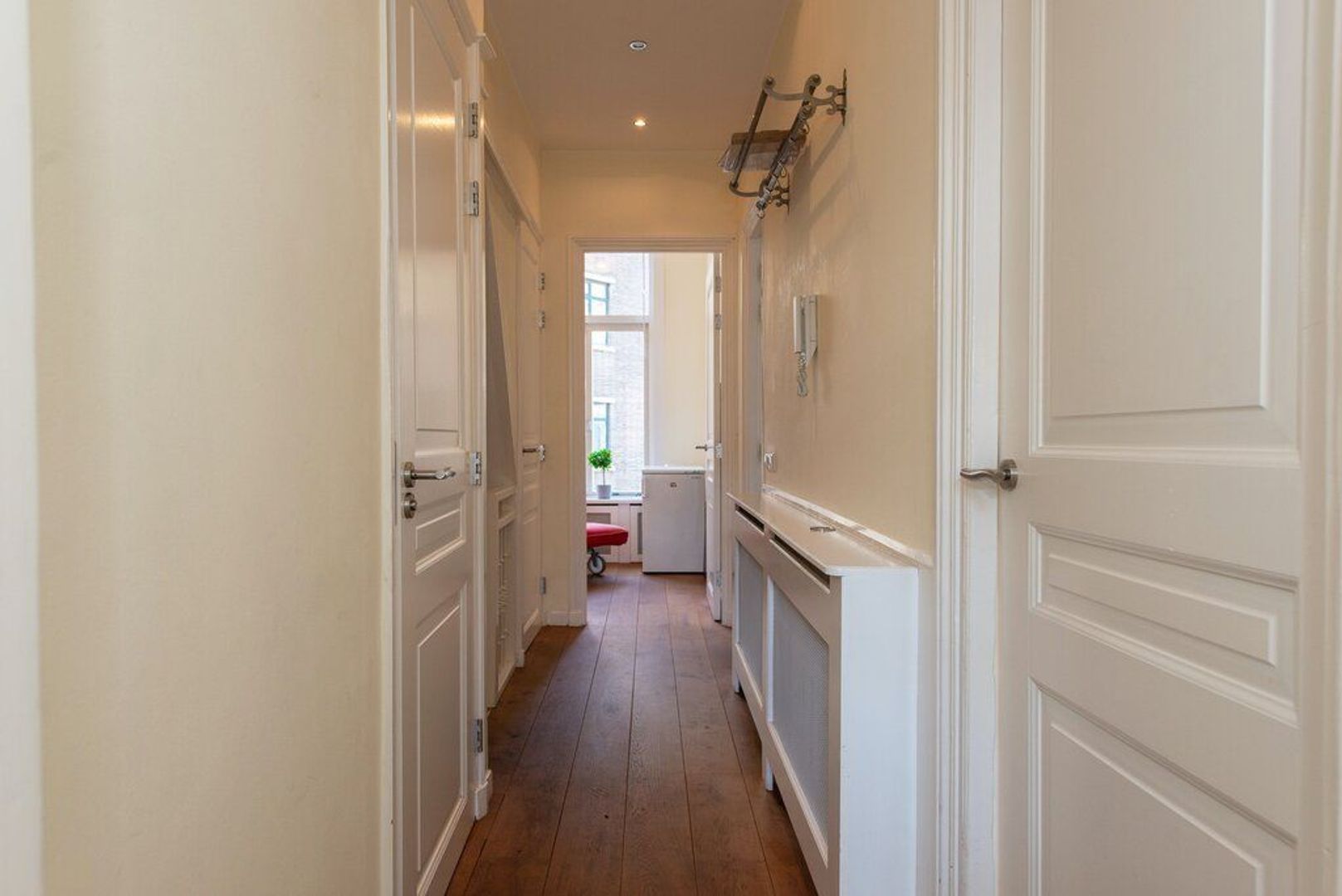 2e De Riemerstraat 75 .