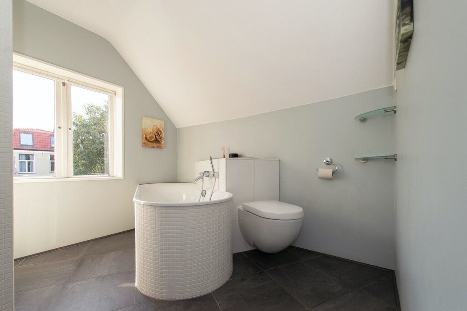 2e De Riemerstraat 75 .